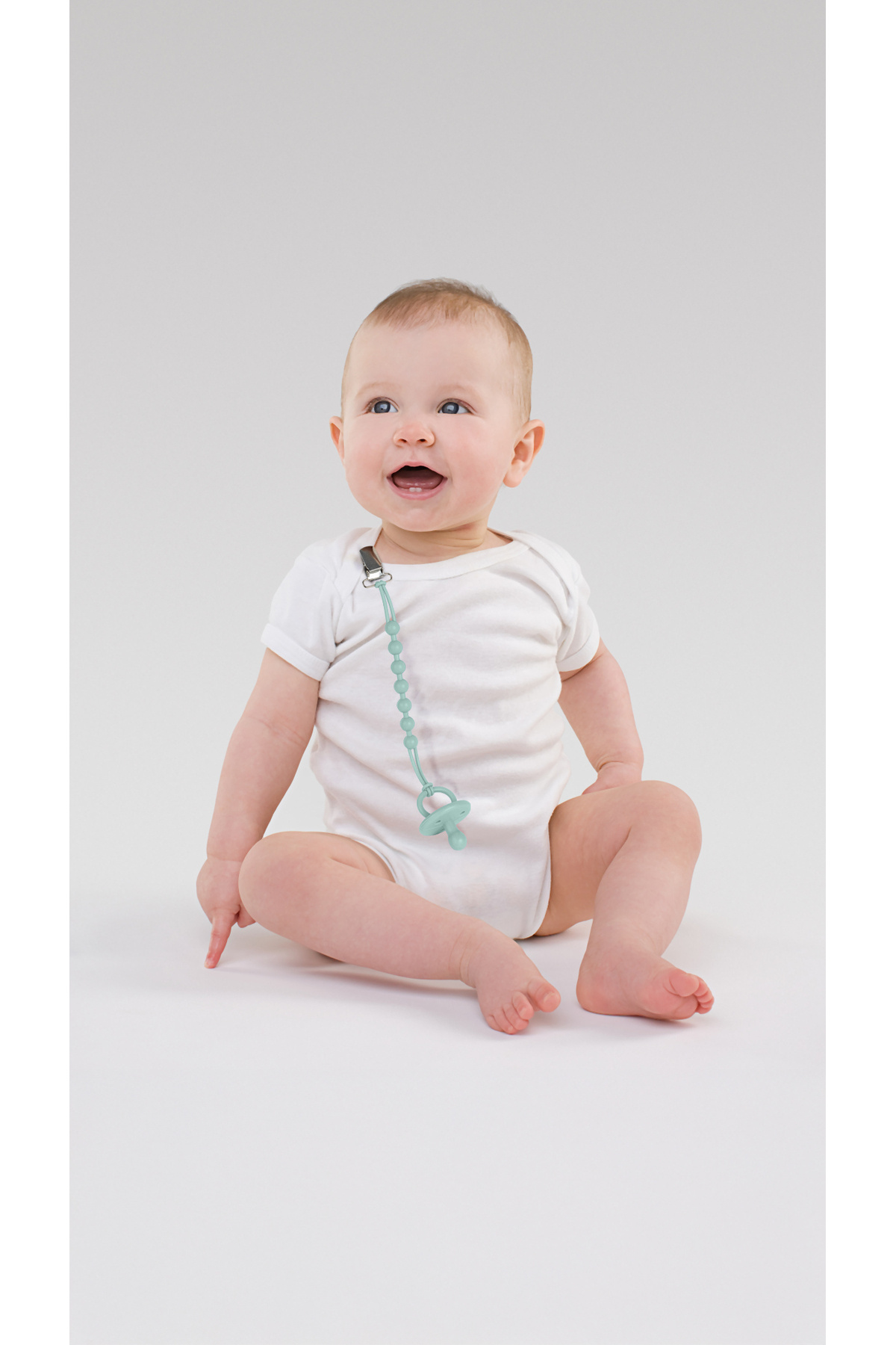 OiOi Silikon Emzik & Diş Kaşıyıcı Askısı Klips - River Green fotoğrafı 4 (önizleme)