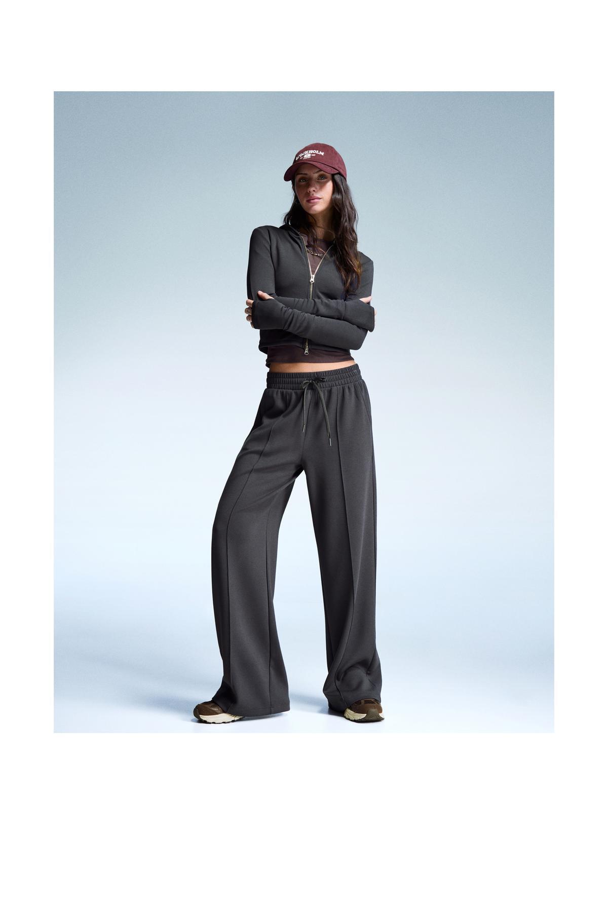 Bershka  Yumuşak wide leg pantolon - Görsel 3