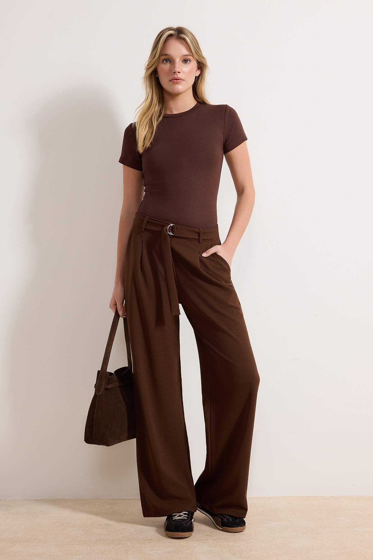 Trendyolmilla  Kahverengi*002 Örme Bluz TWOSS24BZ00296 - Görsel 2