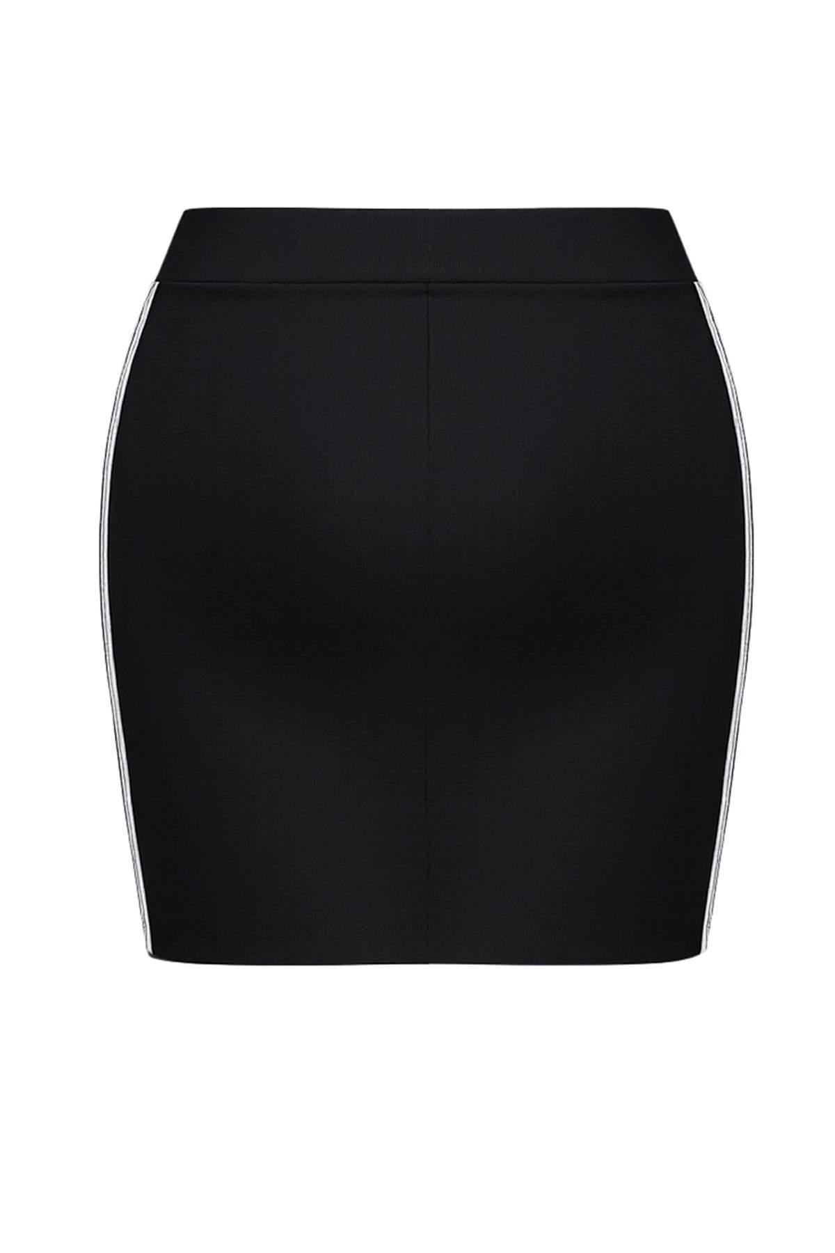 Trendyolmilla  Siyah Çizgili 2 Katmanlı İçi Şortlu Örme Spor Şort Etek THMSS26SR00001 - Görsel 9