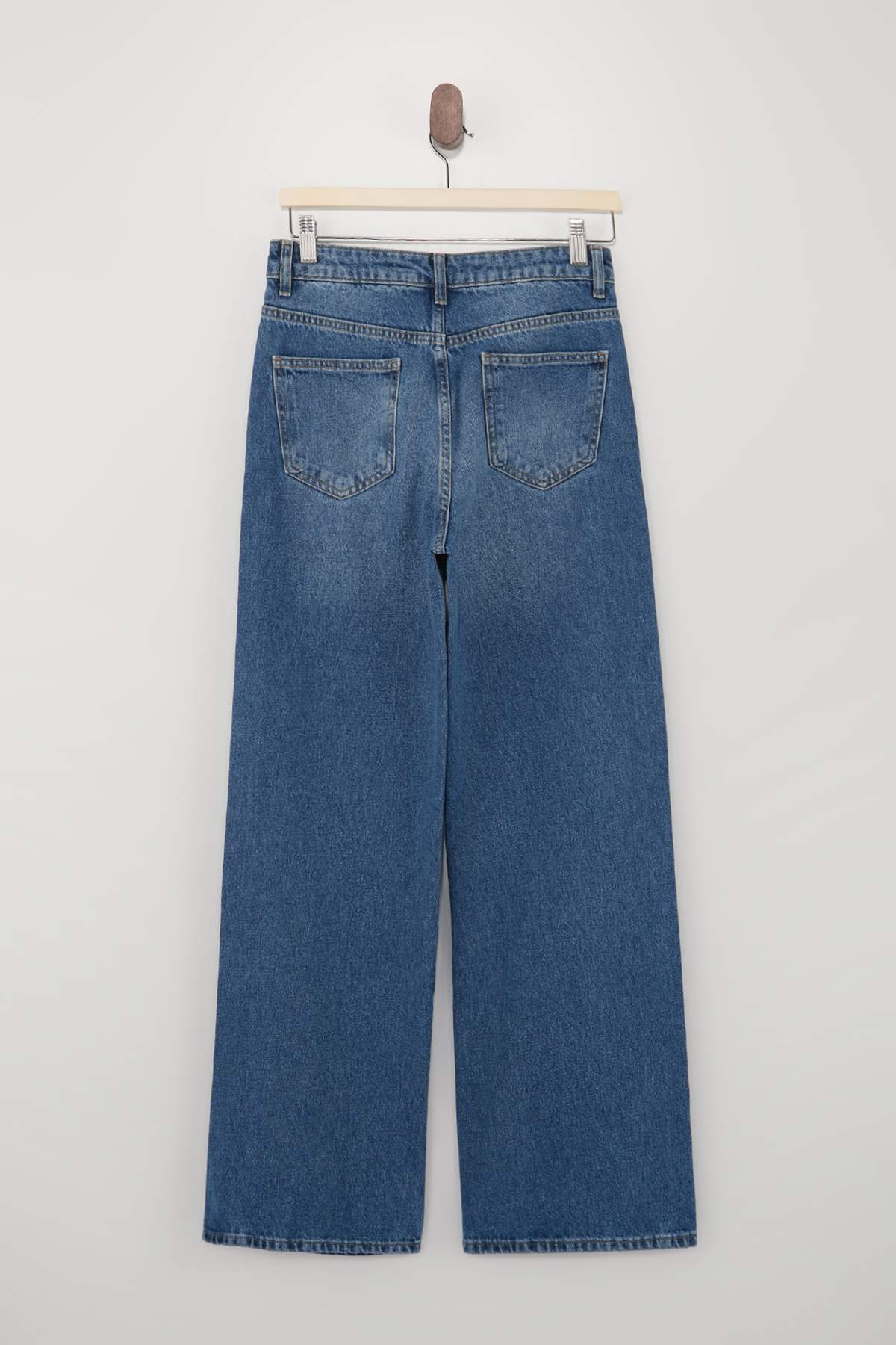 Trendyolmilla  Mavi Yüksek Bel %100 Pamuk Geniş Paça Wide Leg Jeans TWOSS26JE00130 - Görsel 6