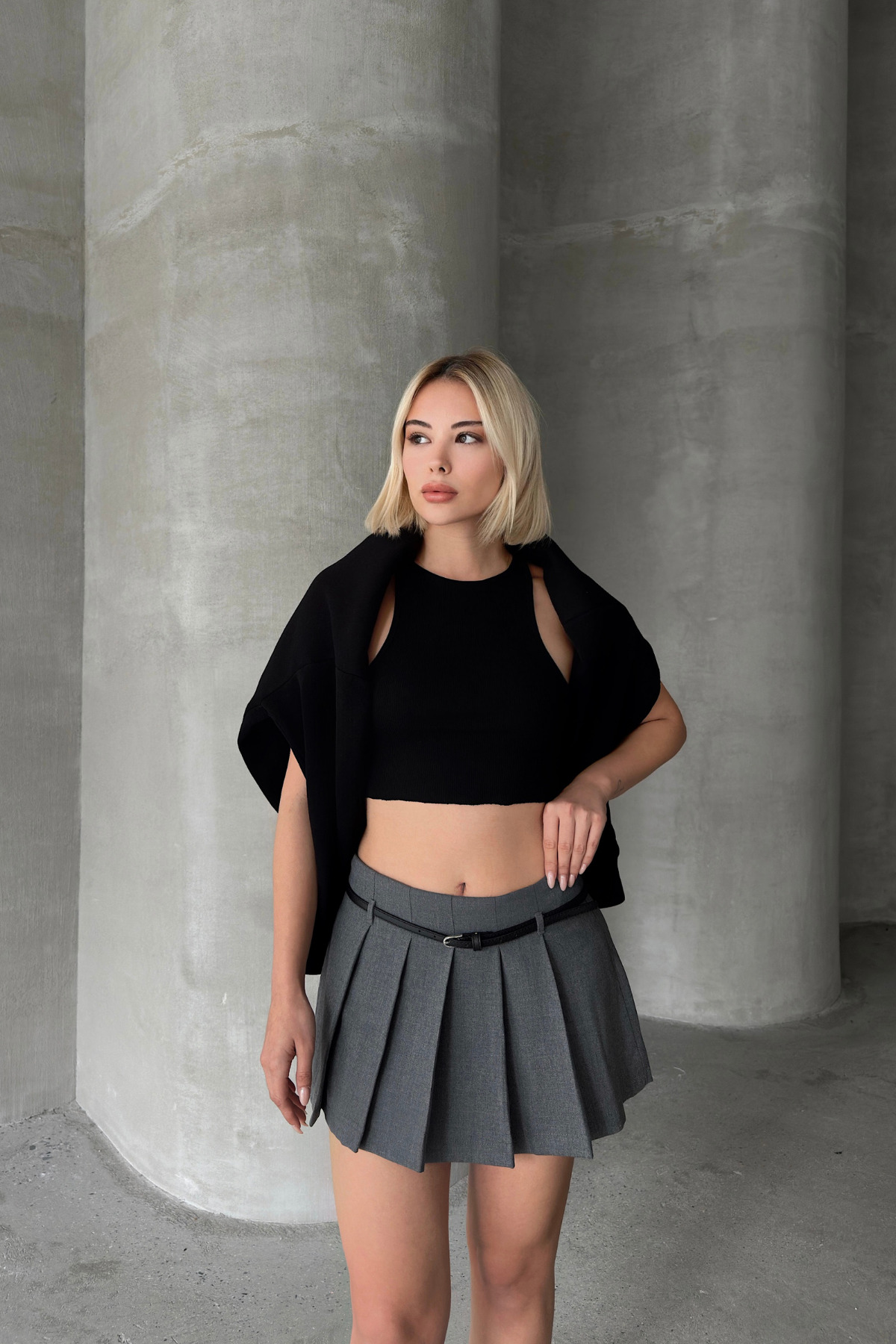 Babushka  Gri Duble Pileli Şort Etek - Görsel 2