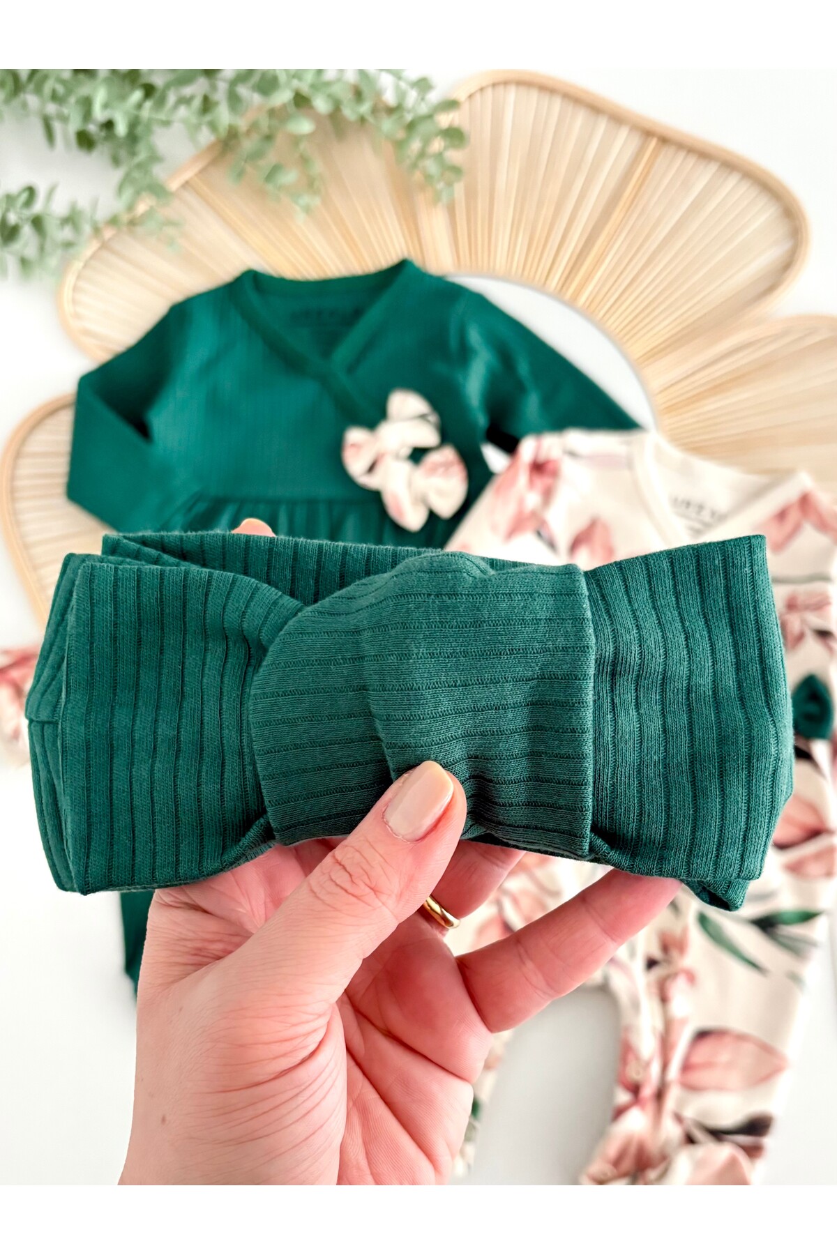 Jammybaby Yaprak Dijital Desenli Kız Bebek %100 Pamuk Kaşkorse 2 Tulum Ve Bandana 4 Parça Takım yenidoğan set fotoğrafı 5 (önizleme)