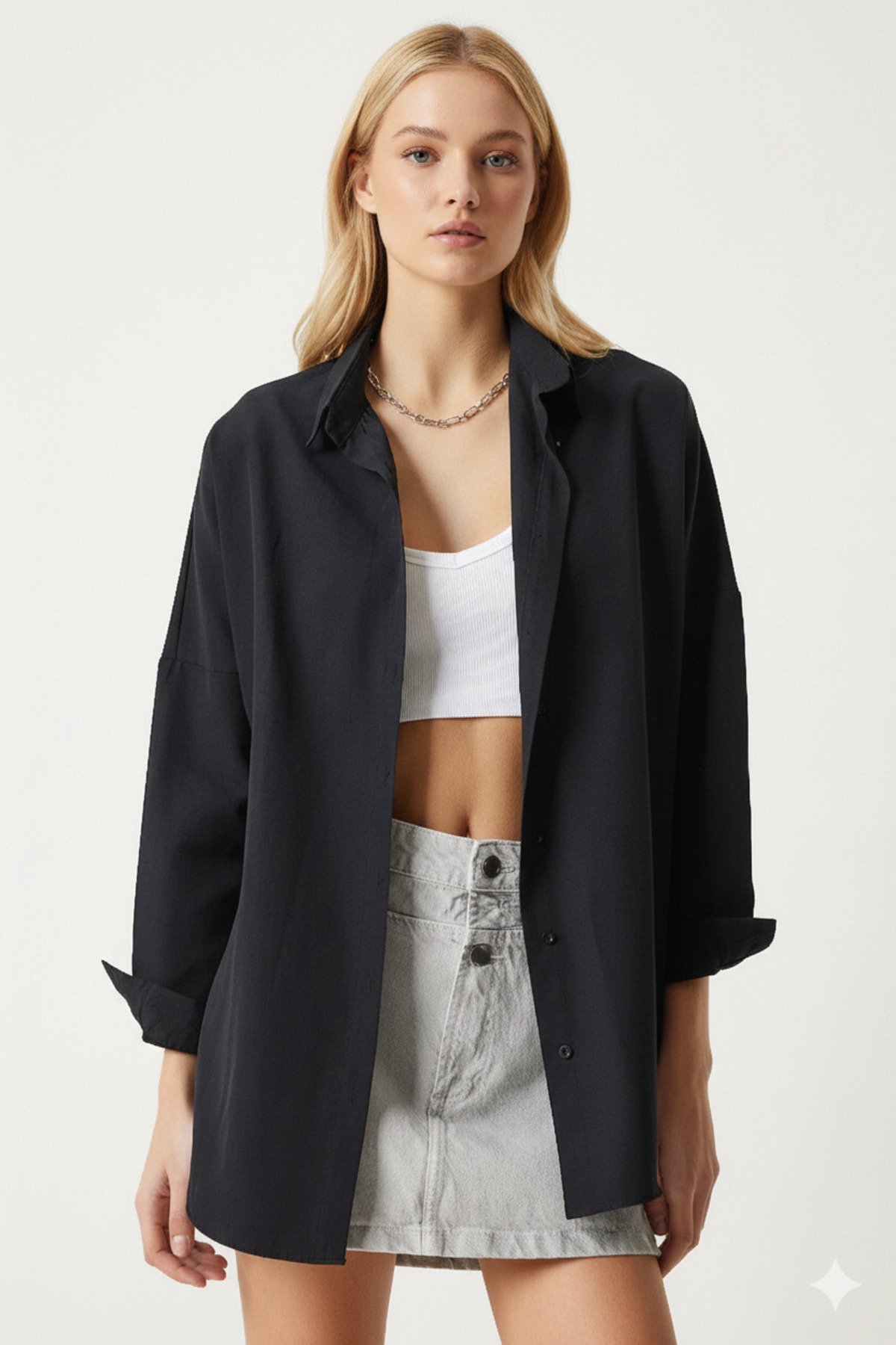 hazelin Kadın Siyah Oversize Uzun Basic Gömlek HZL22W-BD139001