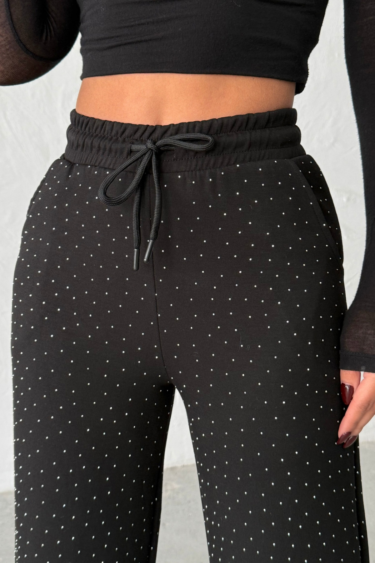 veres  Kadın Viva Siyah Taşlı Modal Kumaş Bol Paça Beli Bağcıklı Yüksek Bel Pantolon - Görsel 4