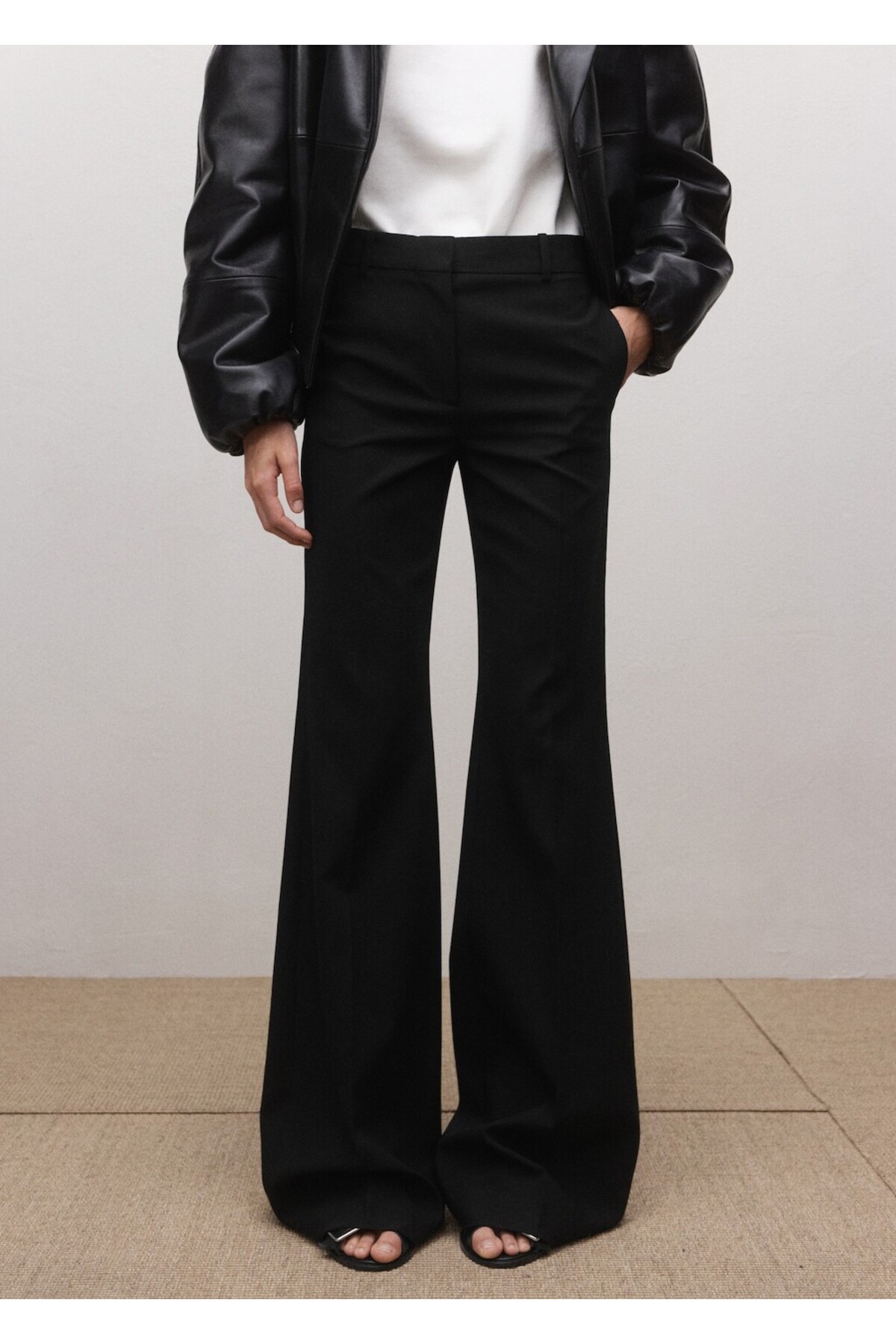 MANGO  Orta belli wideleg pantolon