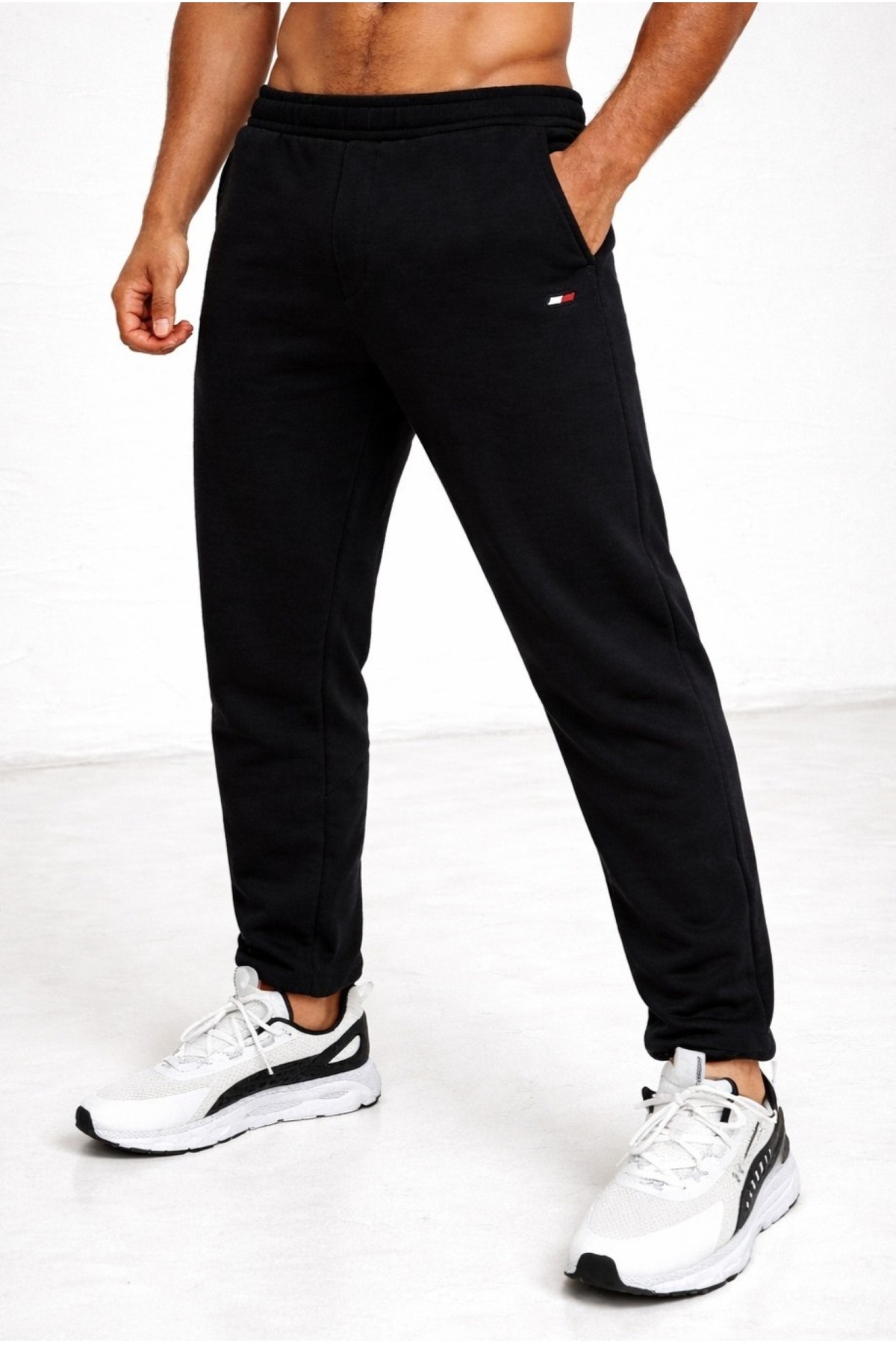 تامی هیلفیگر تی اچ اسپورت اسنشال تری کاف جاگر