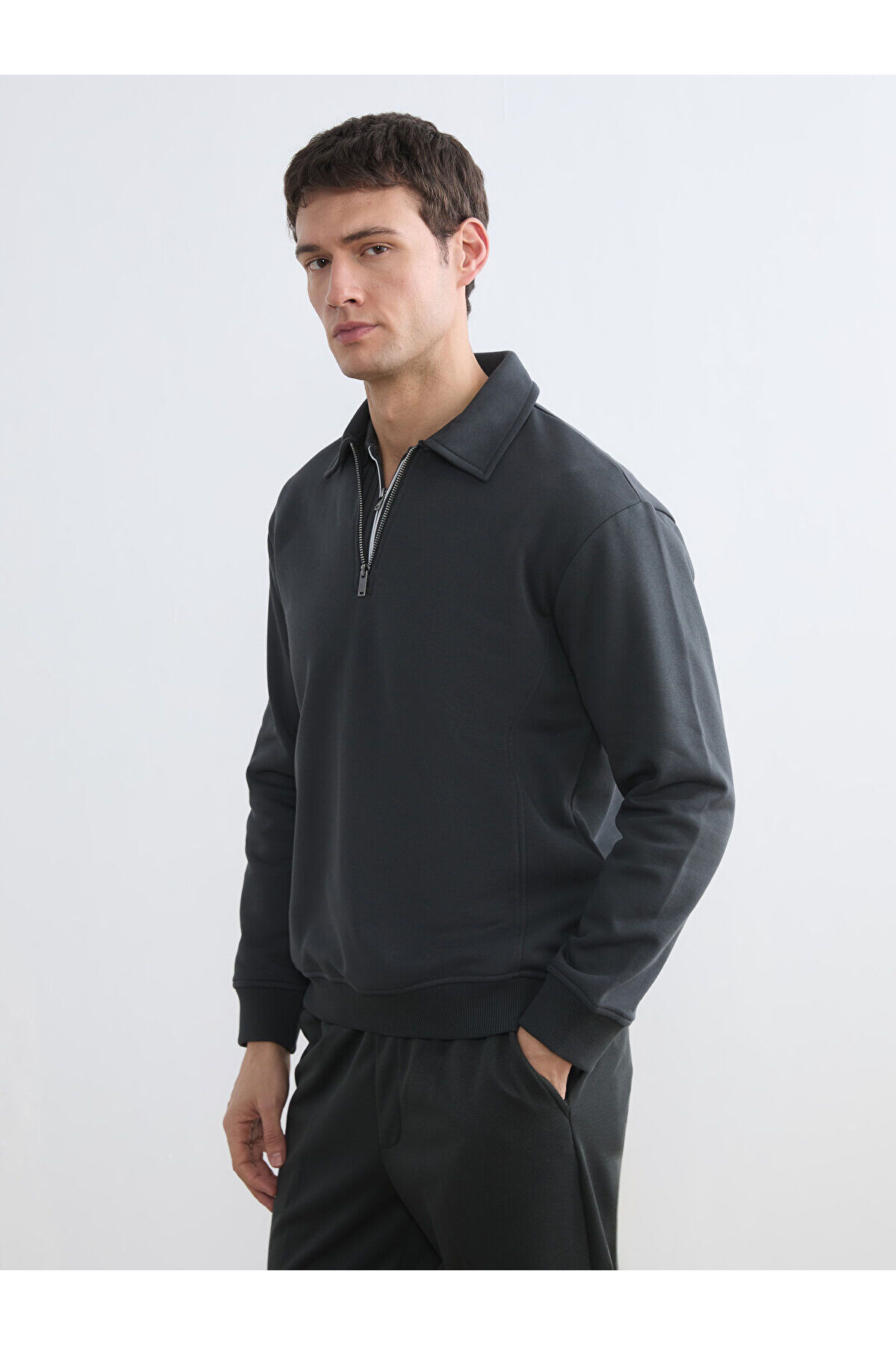 LC Waikiki Peak New Season Zipper Closure Polo Neck Men's Sweatshirt