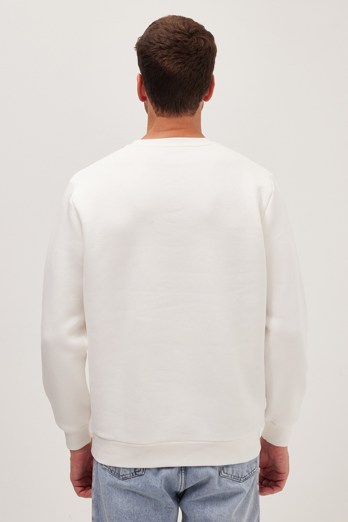 Unisex Relax Fit Rahat Kesim Pamuklu 3 İplik İçi Polarlı Beyaz Bisiklet Yaka Sweatshirt — سفید SW220005 — تصویر 7 از 7