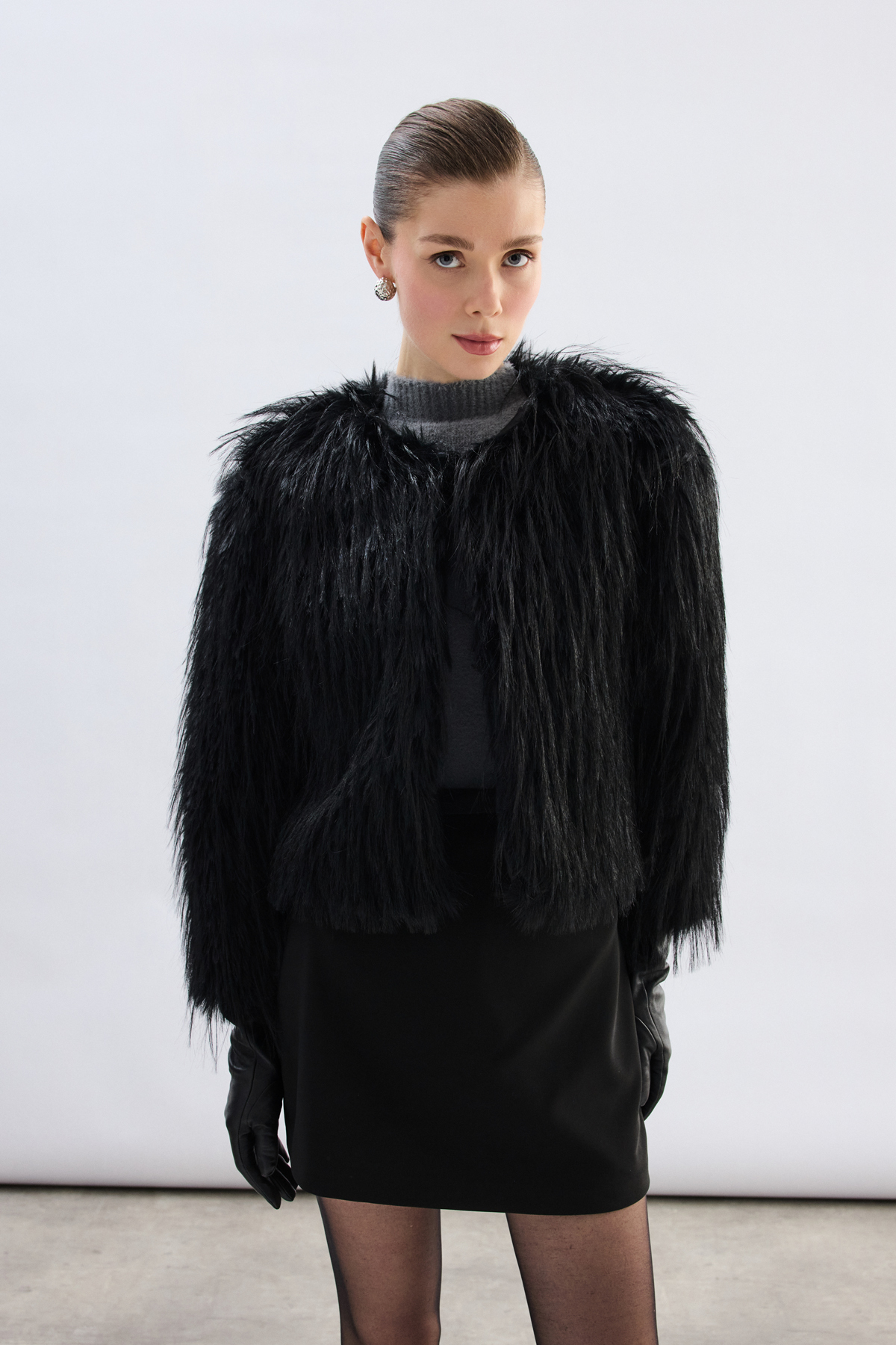 Sateen  Bisiklet Yaka Suni Kürk - Siyah - Görsel 4