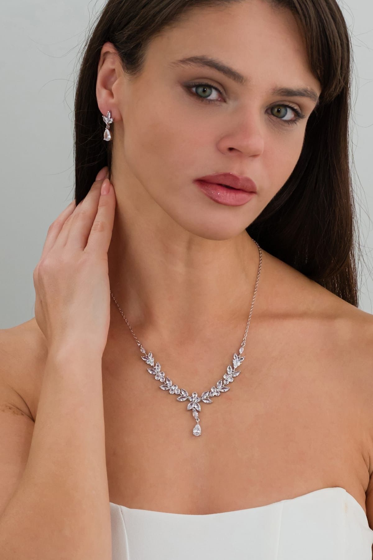 VİYA Lily Zirkon Taşlı Takı Seti Kolye Küpe Hediye Set Düğün Takı Seti görsel 2