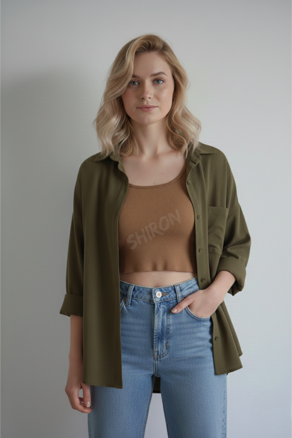 Shiron Sportswear&Company  Lüx Kalite Haki Kadın Düşük Omuz Oversize Keten Cep Detaylı Gömlek - Görsel 6