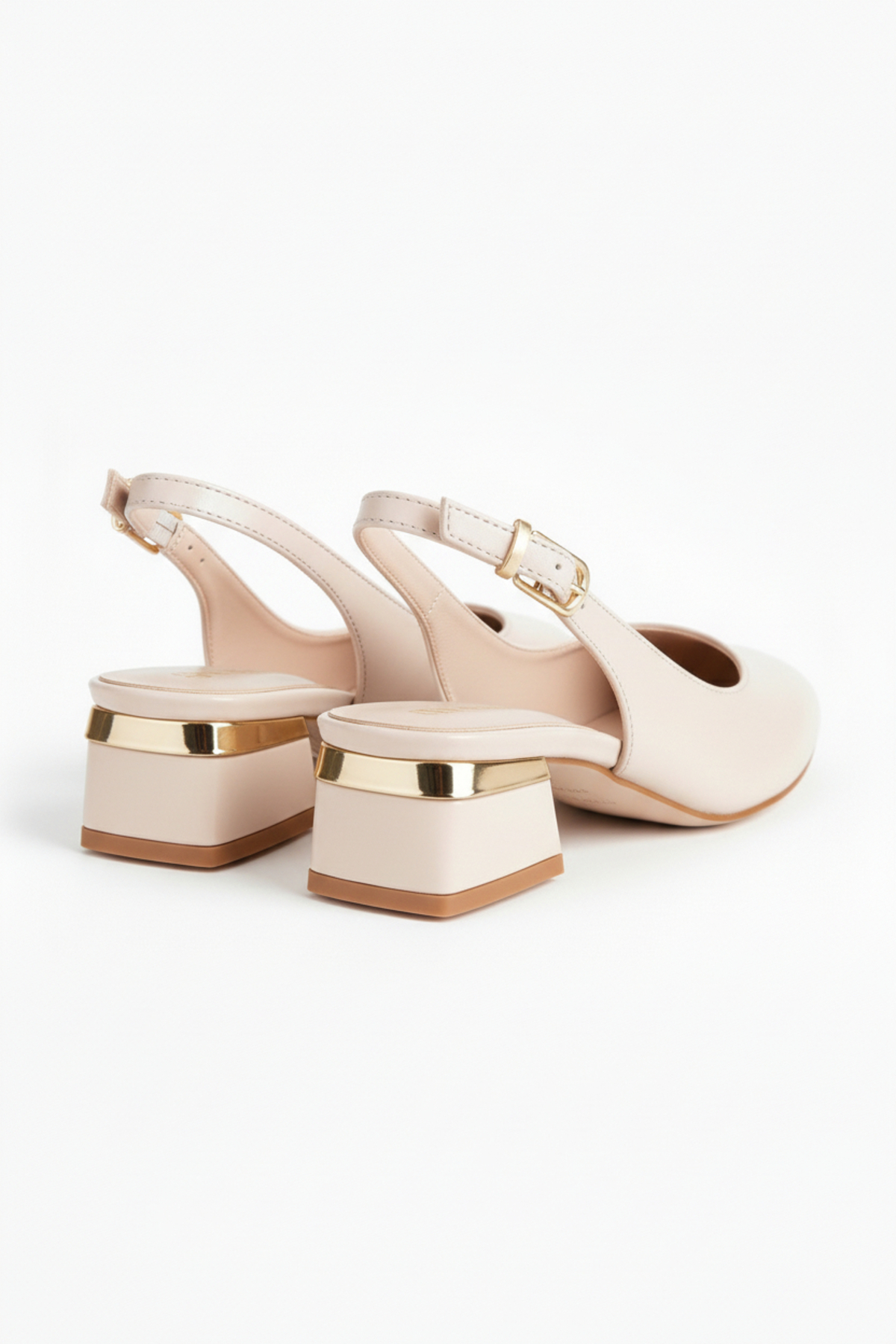 ALFHA  Kadın Bej Rugan Bantlı Yeni Sezon Kısa Topuklu Ayakkabı Golden Tokalı - Görsel 2