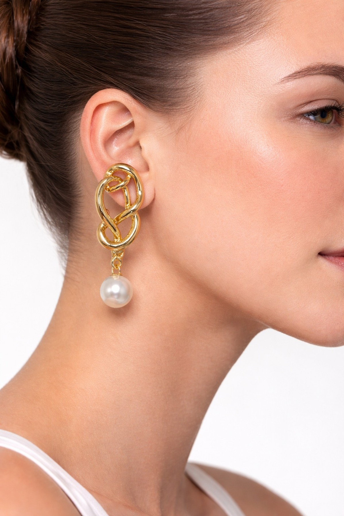 Women's Yellow Steel Pearl Knot Model Swinging Nail Earrings