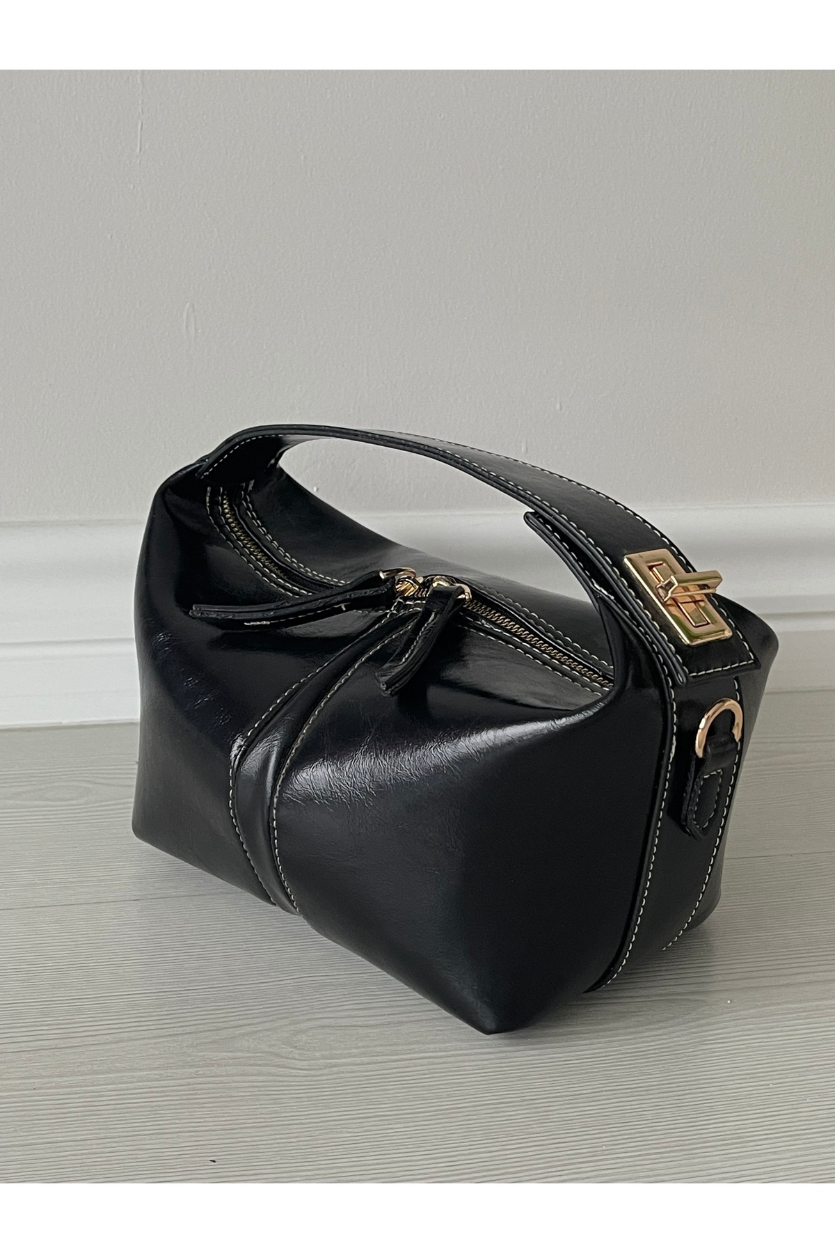 na nura collection Siyah Kadın Kilitli Sandal El Ve Omuz Çantası görsel 5