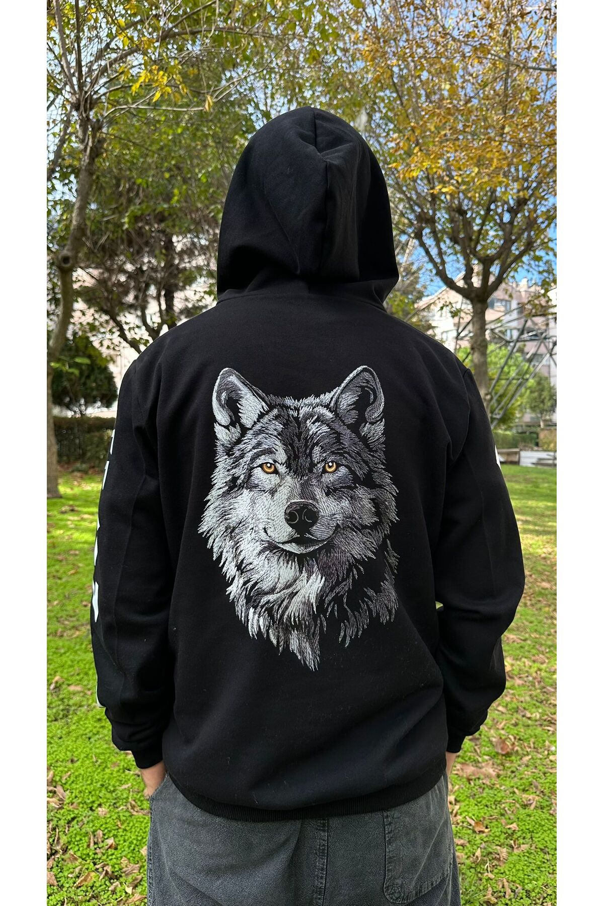 AYDESİGN  Türk Bozkurt Kol Baskı Detaylı Göktürkçe Yazılı Siyah Kapşonlu Sweatshirt