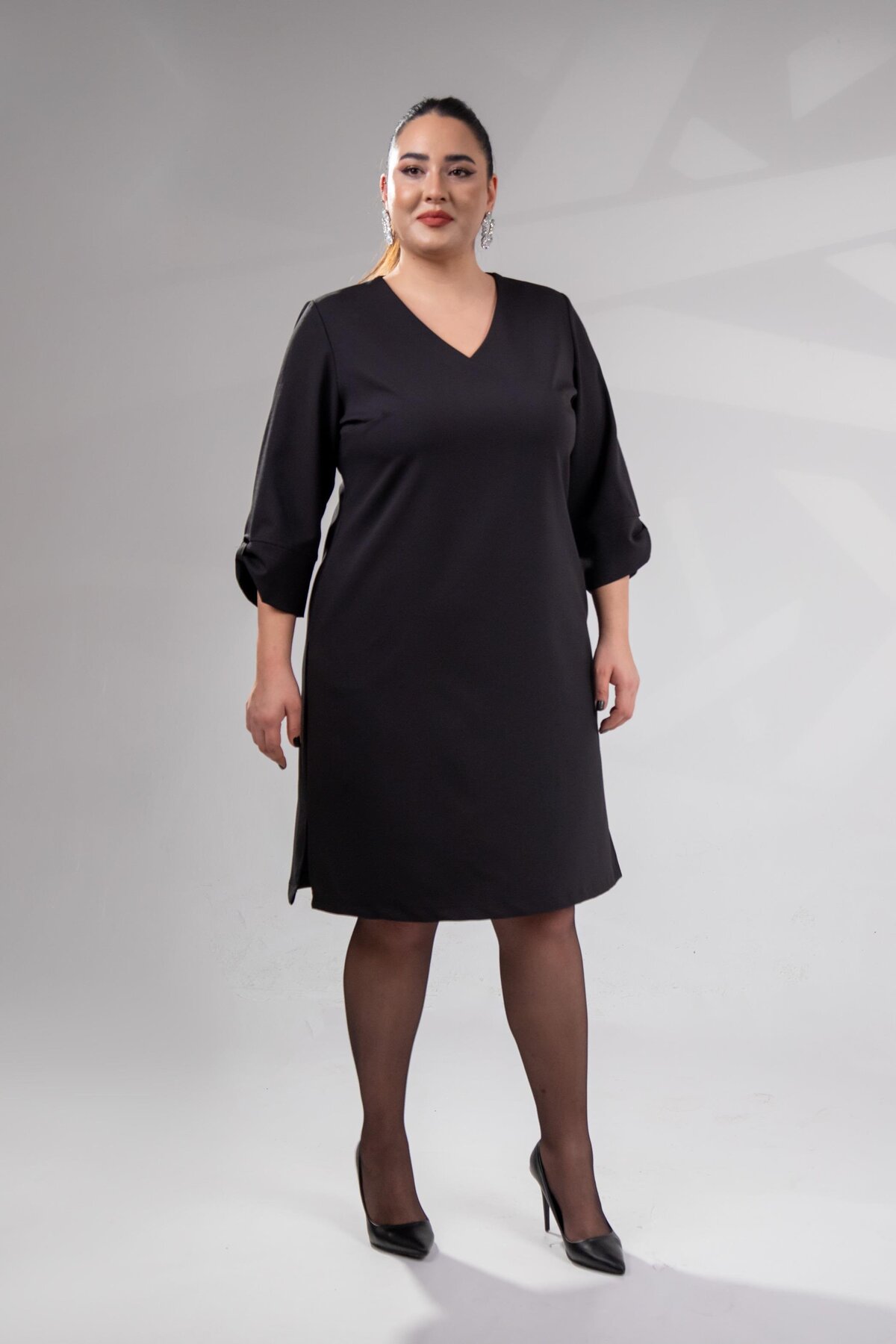 Roxxlen  Büyük Beden Kadın Kol Detaylı V Yaka Elbise Siyah - Görsel 2