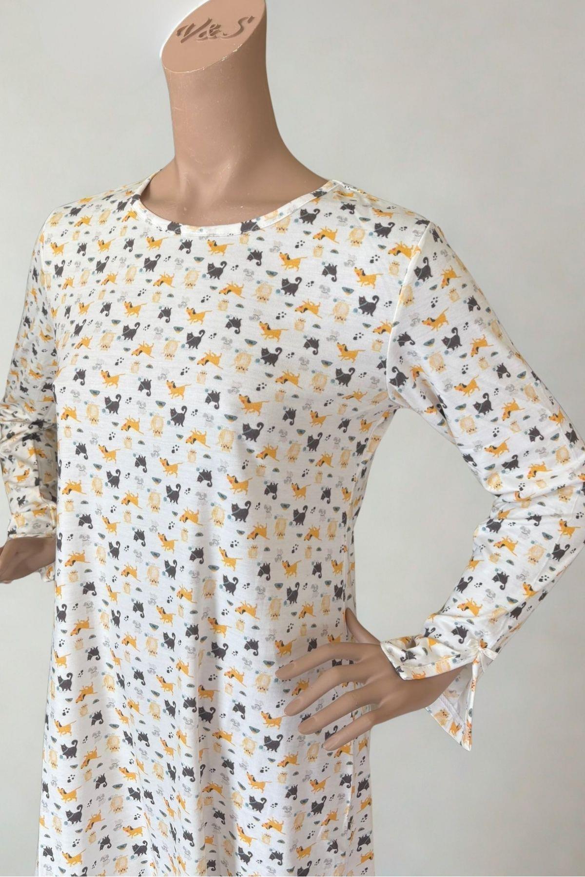 Villager&Son Vs Desenli O Yaka Penye U.kol Gecelik 26k Evm Beyaz Hayvan figurlu