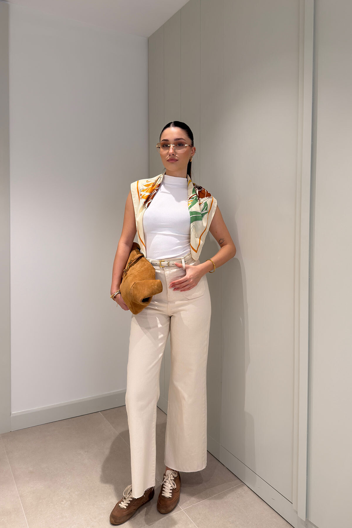 MAGARDE  ÖNÜ ARKASI CEPLİ BOL PAÇA JEAN- BEJ - Görsel 2