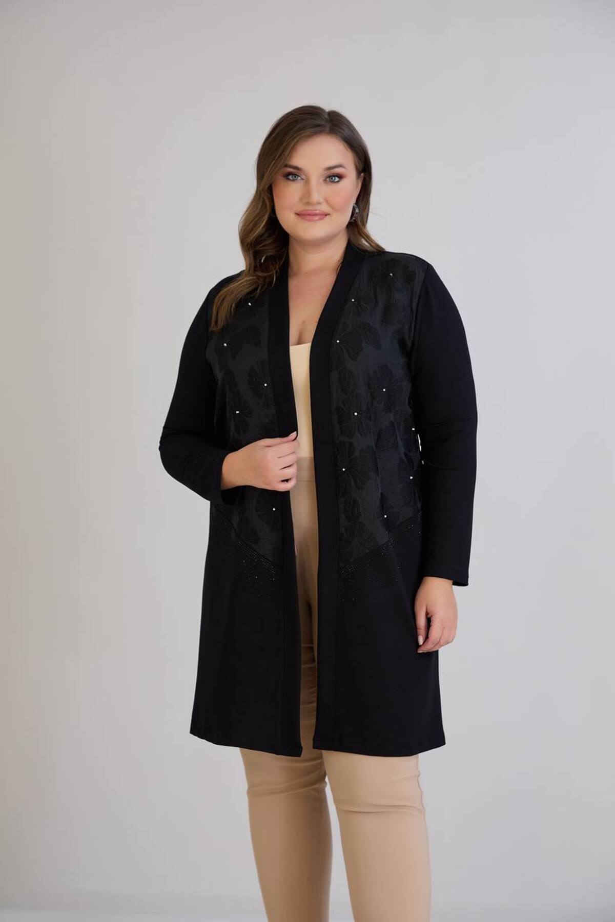 TUSSE  Elegant Çiçek İşli Büyük Beden Kadın Viskon Hırka