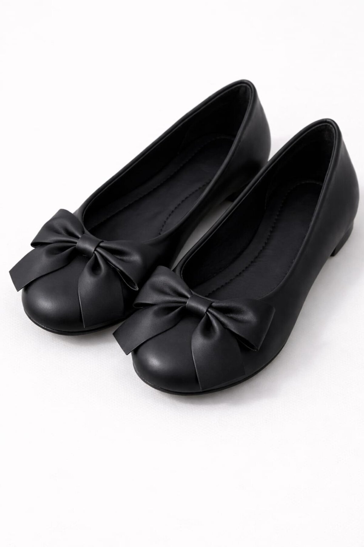 Slipcat  Zarif Kadın Günlük Kurdele Detaylı Yuvarlak Burun Şık Babet