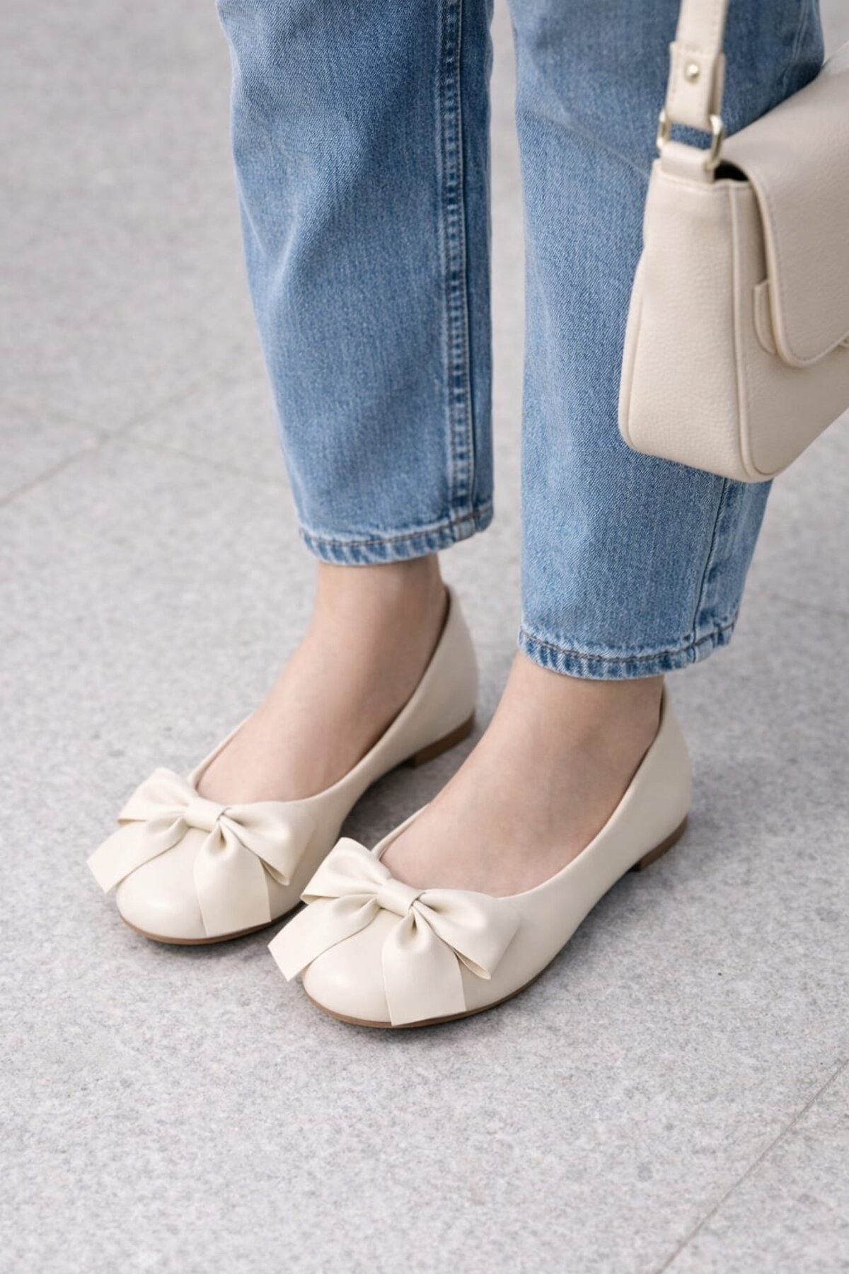 Slipcat  Zarif Kadın Günlük Kurdele Detaylı Yuvarlak Burun Şık Babet - Görsel 6