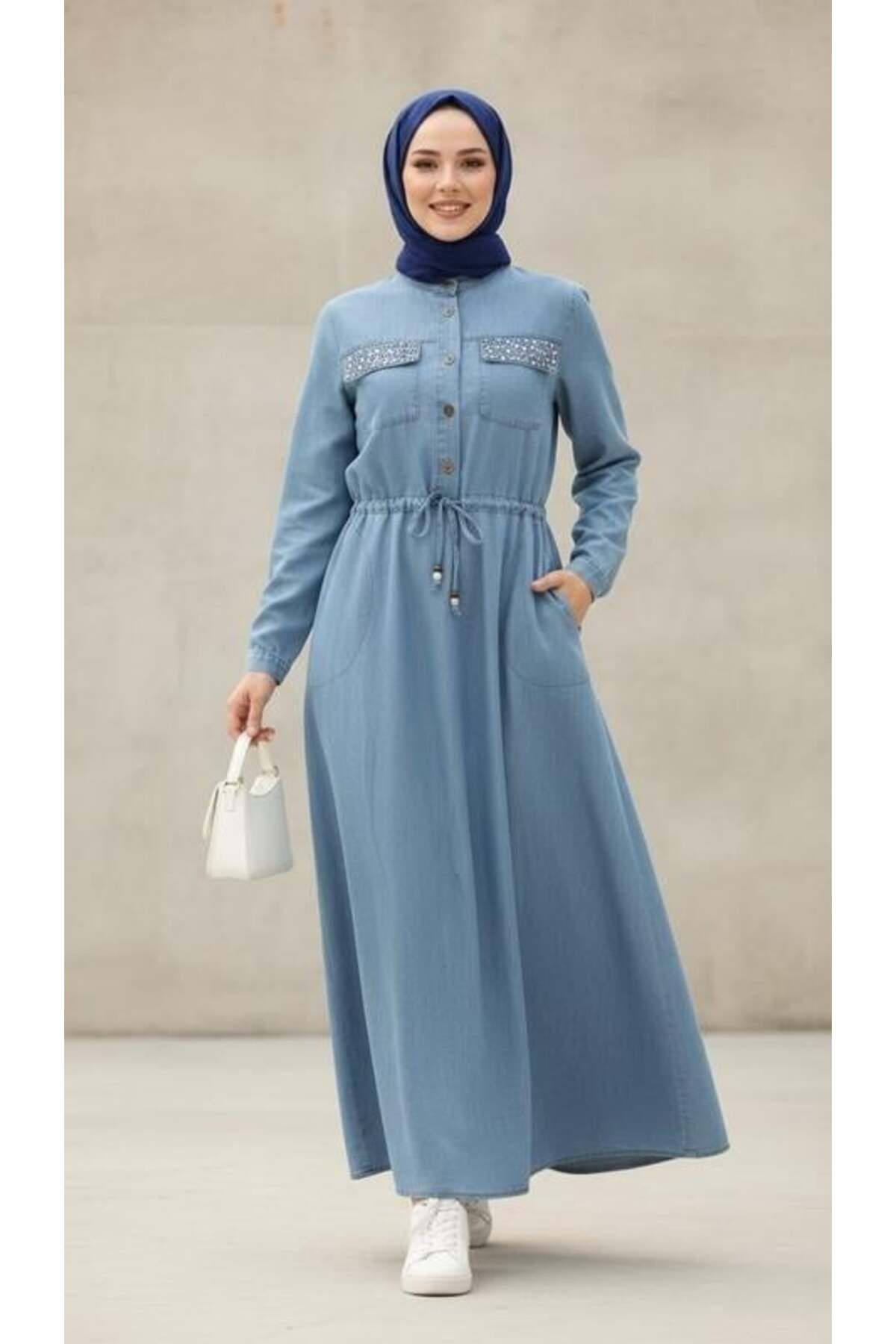 Hb Harma Time Butik  Kadın Taş İşlemeli Düğmeli Açık Mavi Kot Elbise - Görsel 2