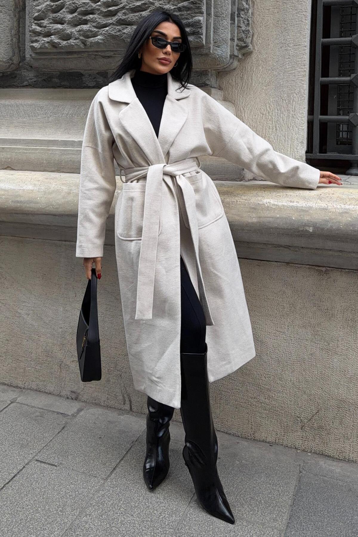 Lijuri  Kuşak Kapamalı Kaşe Kaban 7136