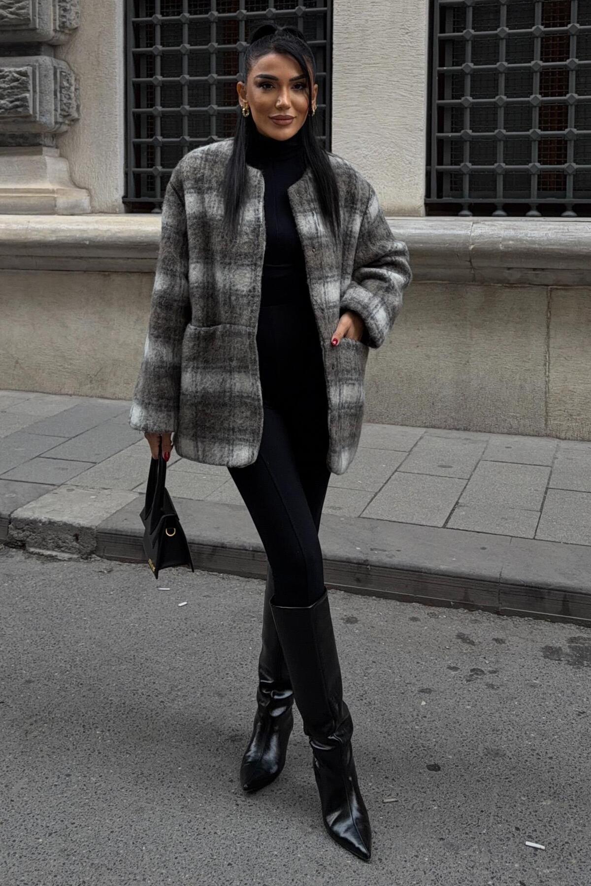 Lijuri  Yuvarlak Yaka Ekose Desenli Tüylü Mont 7140 - Görsel 7