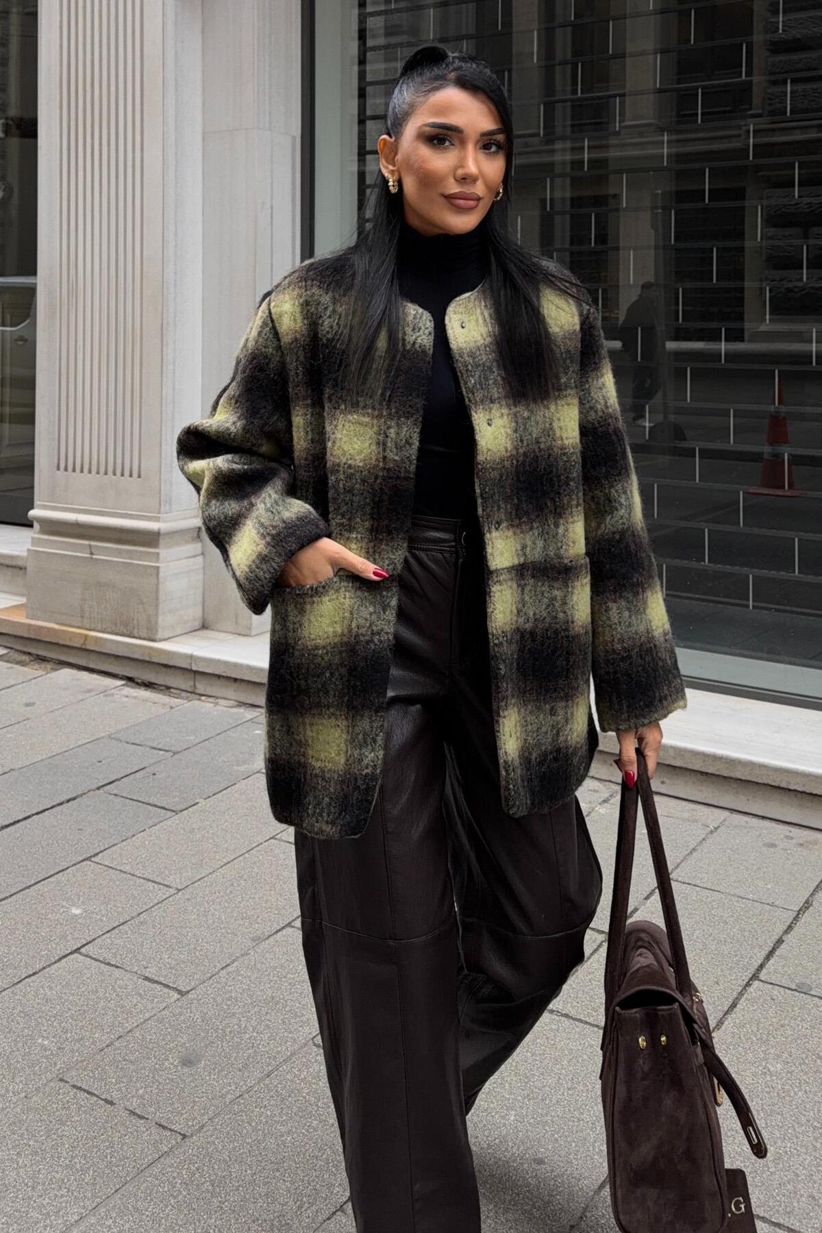 Lijuri  Yuvarlak Yaka Ekose Desenli Tüylü Mont 7140 - Görsel 7