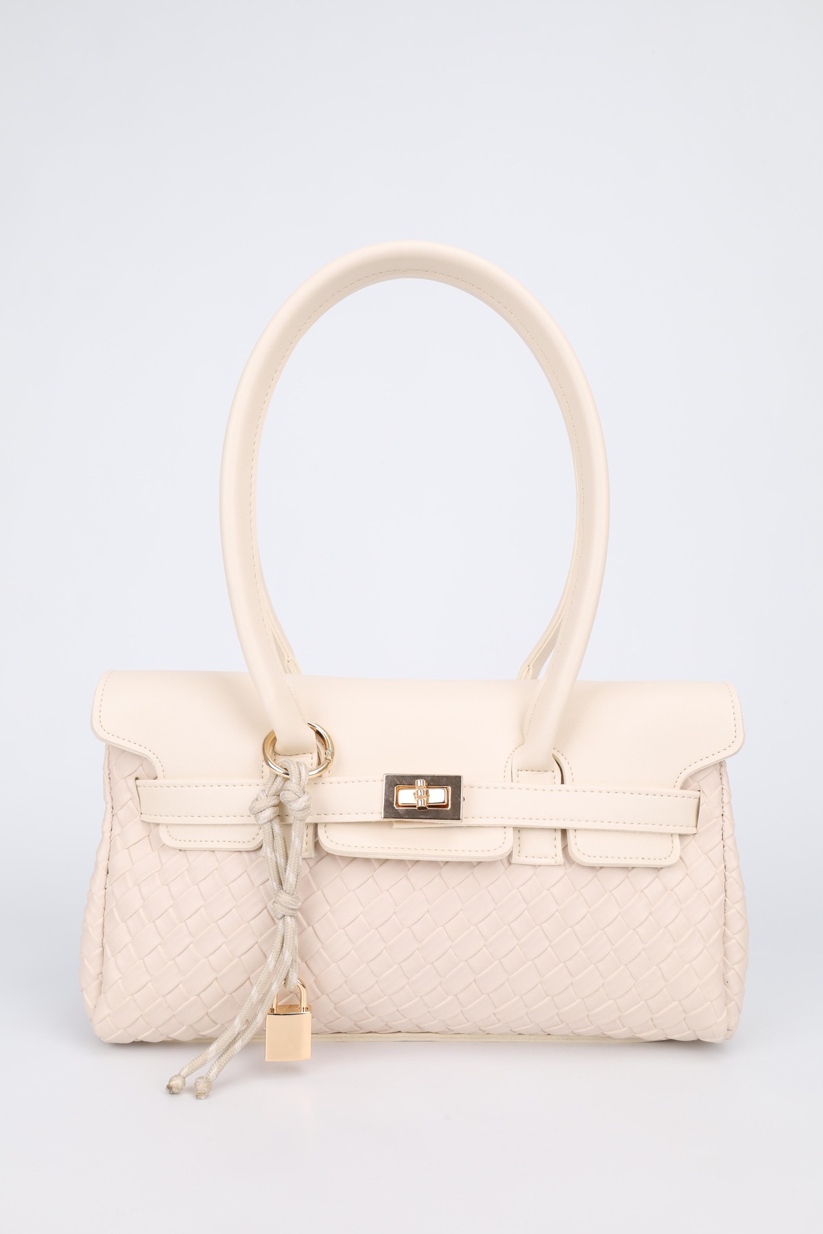 Women's Cream Braided Leather Belted Charm Detailed Hand and Shoulder Bag with Cover 16x30 Cm Pera