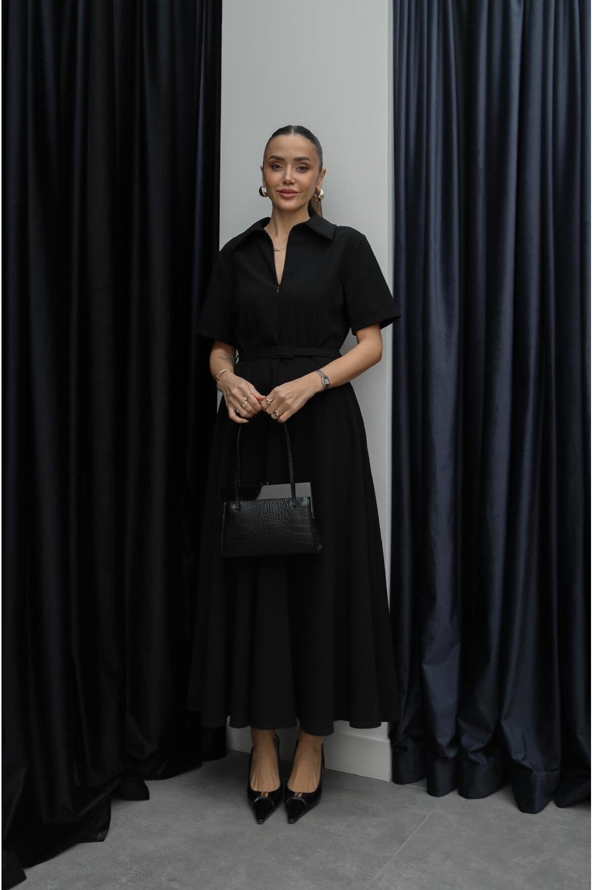 Havoş  Siyah Ward İnce Kemerli Elbise