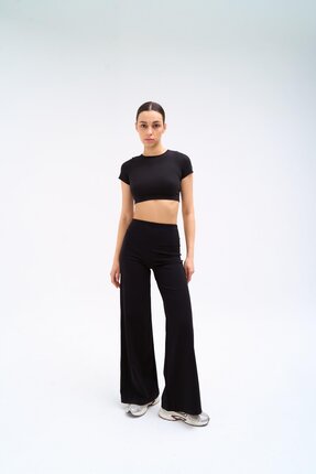 Normal People NELA - Yüksek Bel Toparlayıcı Bol Paça Tayt (ActiveFit kumaş)