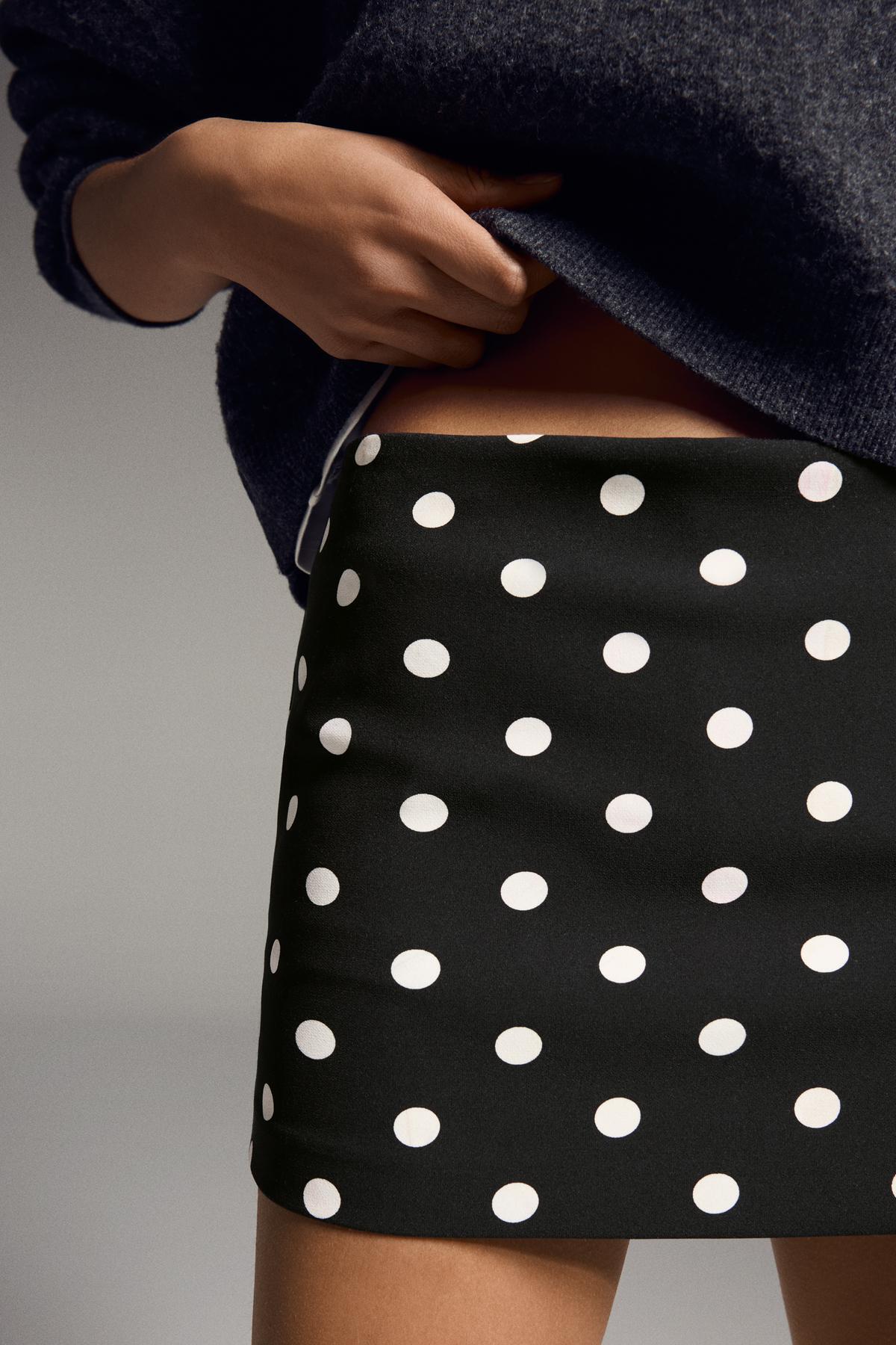 Bershka  Mini tokalı şort etek - Görsel 3