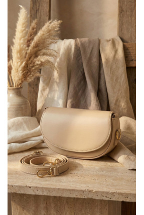 ALTUVATEKS Krem Kapaklı Yarım Ay Saddle El Omuz ve Askılı Çanta Minimal Kadın...
