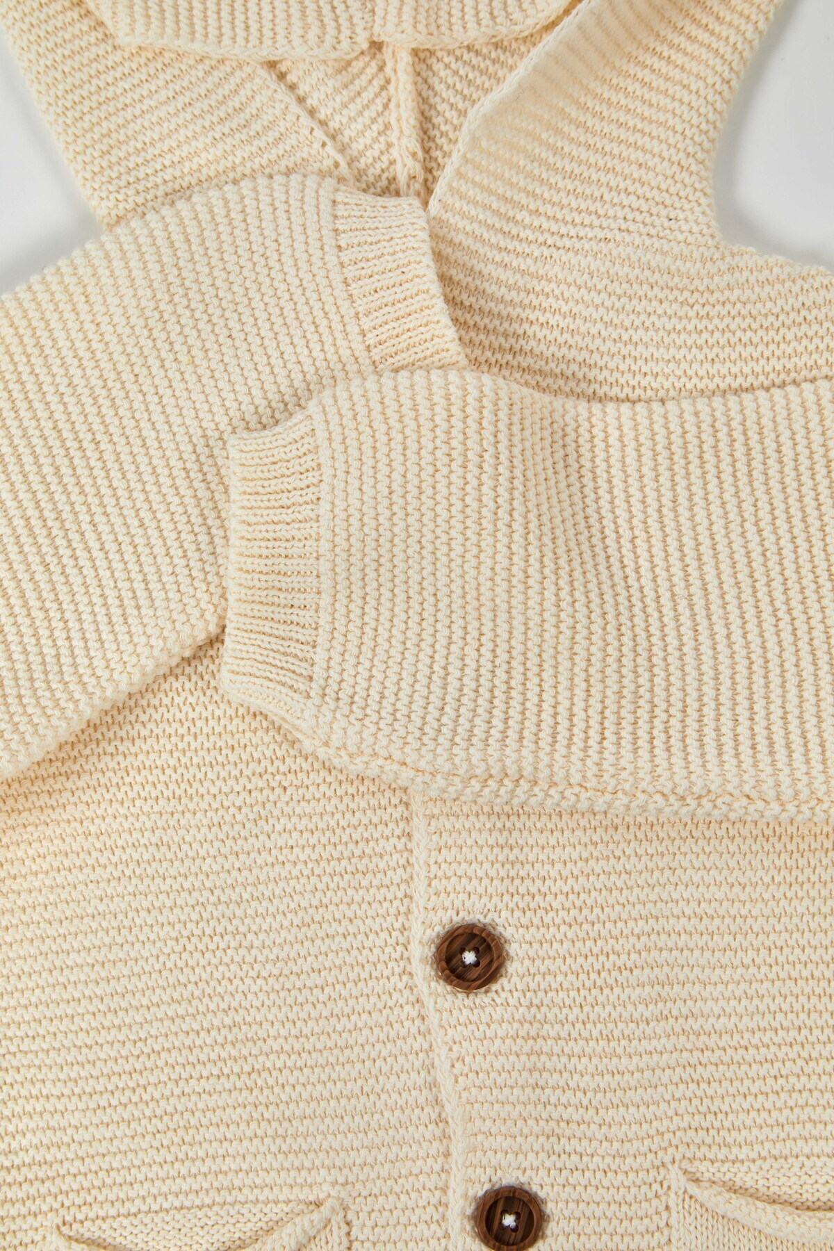 KUEZA KIDS Bebek & Çocuk Kapüşonlu Kulaklı Düğmeli Cepli Pamuklu Triko Hırka fotoğrafı 6 (önizleme)