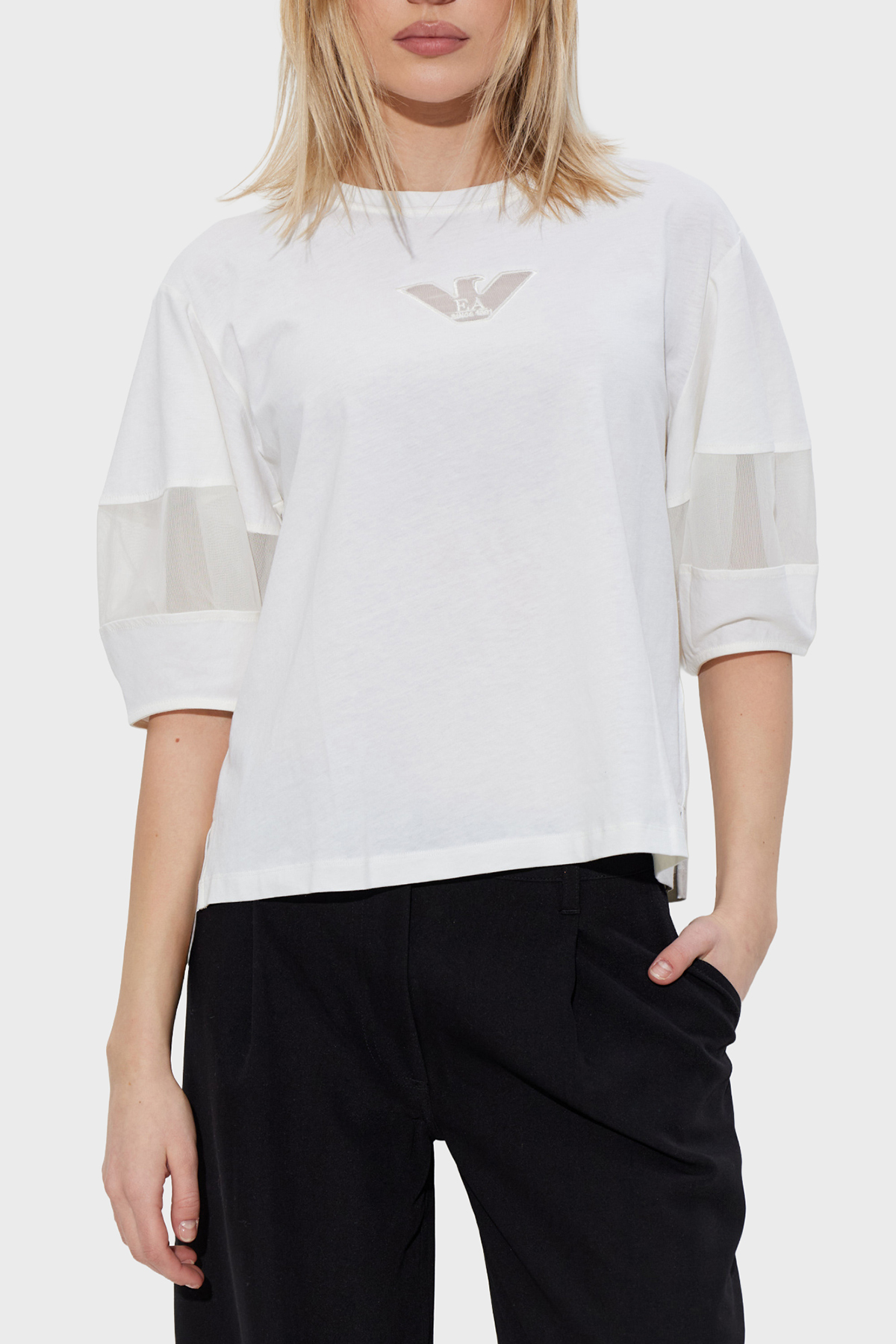 تیشرتزنانهEmporio Armaniرنگ کرم