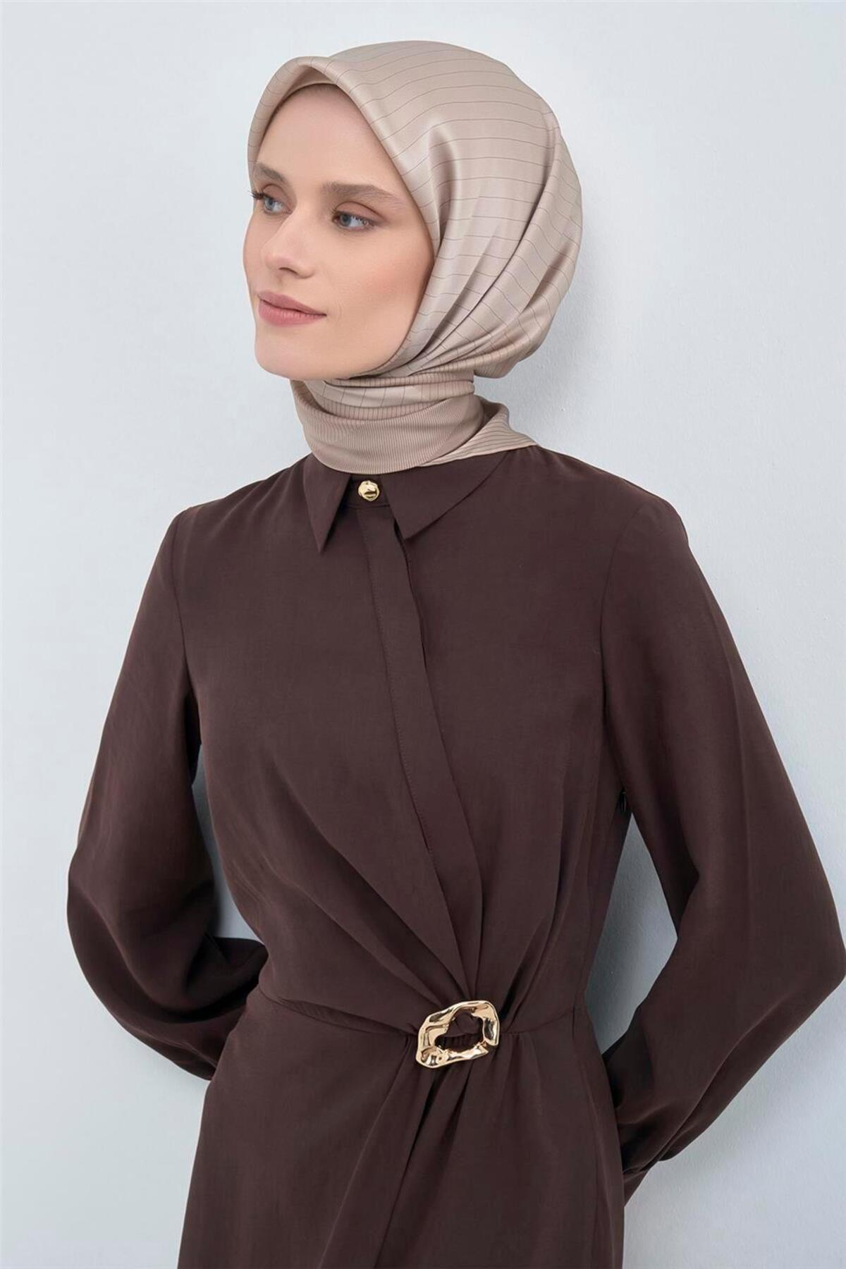 Saf İpek Sura Eşarp 9526D 82