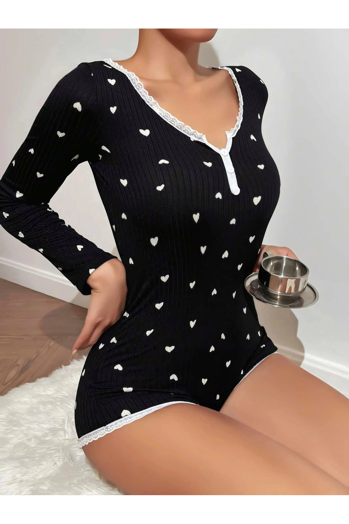 Miravm Pamuklu Siyah Kalp Desenli Tulum Pijama