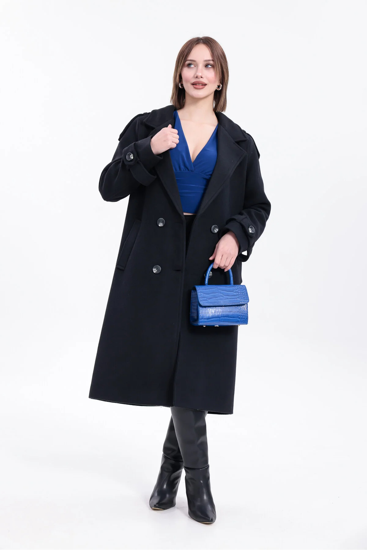 ışık tesettur  Morena Yeni Sezon Regular Fit Siyah Düğmeli Uzun Kaşe Kaban (Yeni Sezon) 2026 - Görsel 4