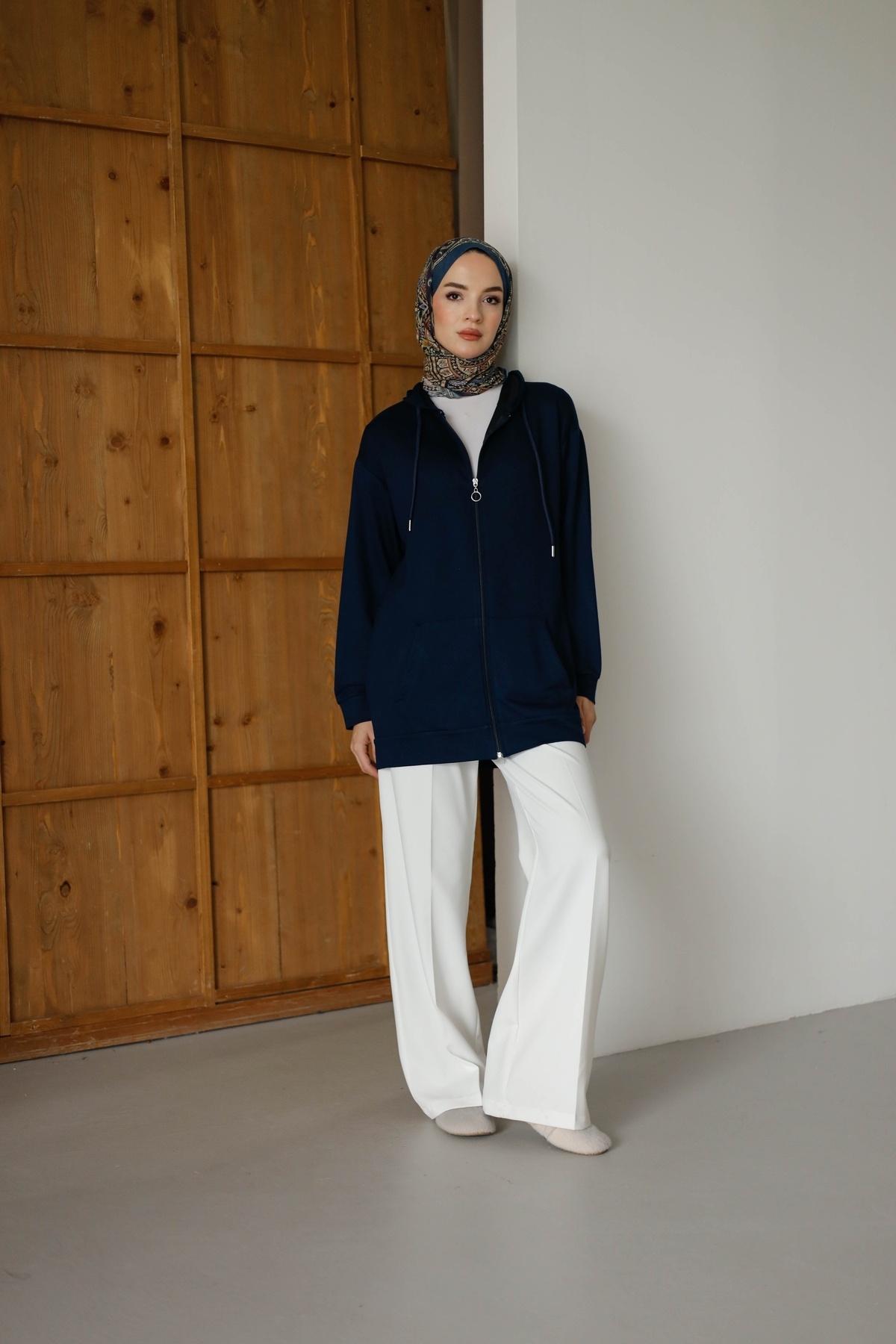 MOONSC Kadın Kapüşonlu Ve Cepli Tesettür Sweatshirt - Hırka görsel 5