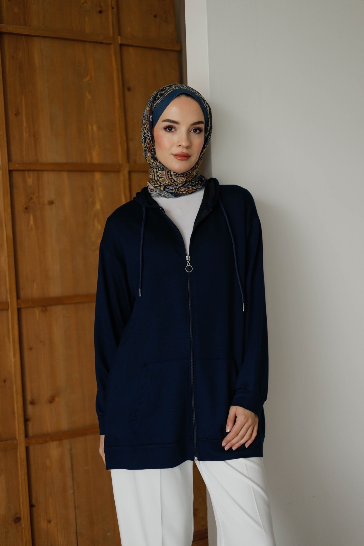 MOONSC Kadın Kapüşonlu Ve Cepli Tesettür Sweatshirt - Hırka görsel 6
