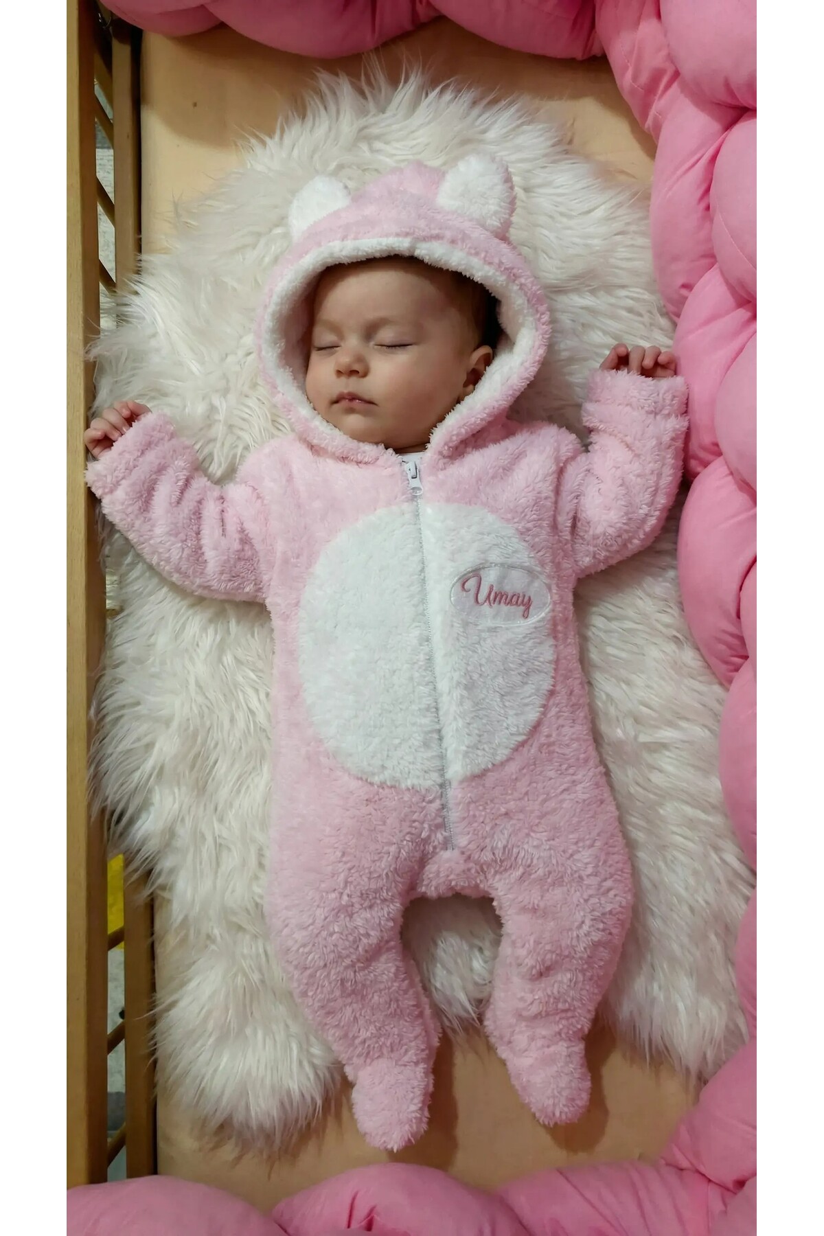 Baby Clime 0–12 Ay İsimli Bebek Tulumu – Peluş Ayıcık Kapüşonlu Ayaklı Tulum fotoğrafı 4 (önizleme)