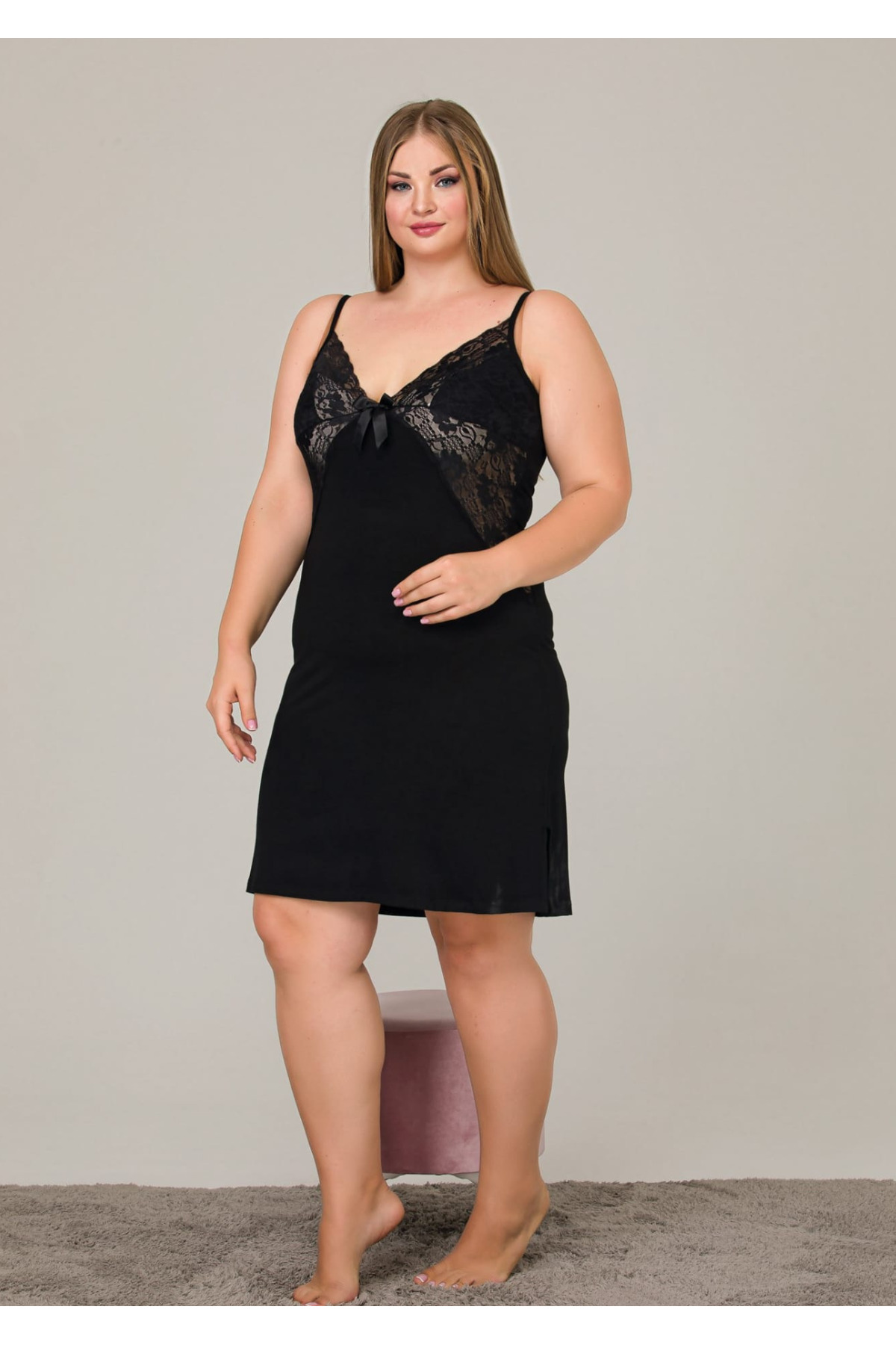 Lady Siyah Renk Dantel Detaylı 7227 Askılı Kol Büyük Beden Anne Elbise, Anne Gecelik