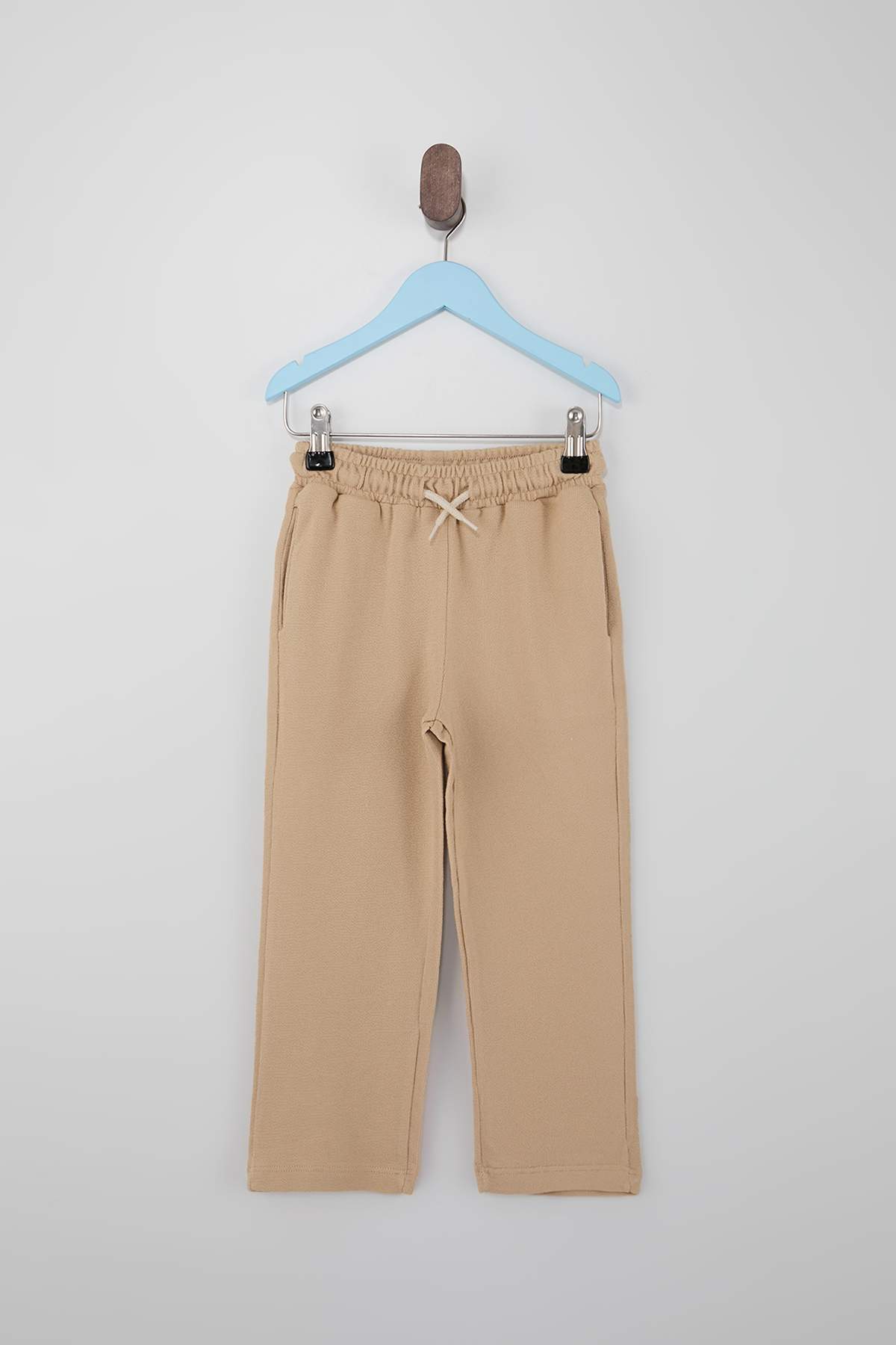 djeciji-komplet-za-djecake---majica-i-sorc