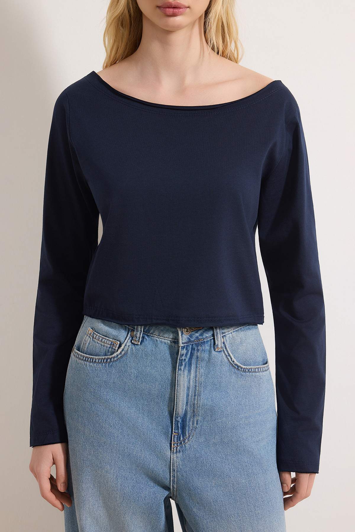 Trendyolmilla  Teen Lacivert-Gri Melanj %100 Pamuk Açık Omuzlu Yaka Rahat Kesim Örme T-Shirt TWOAW26TS00016 - Görsel 5