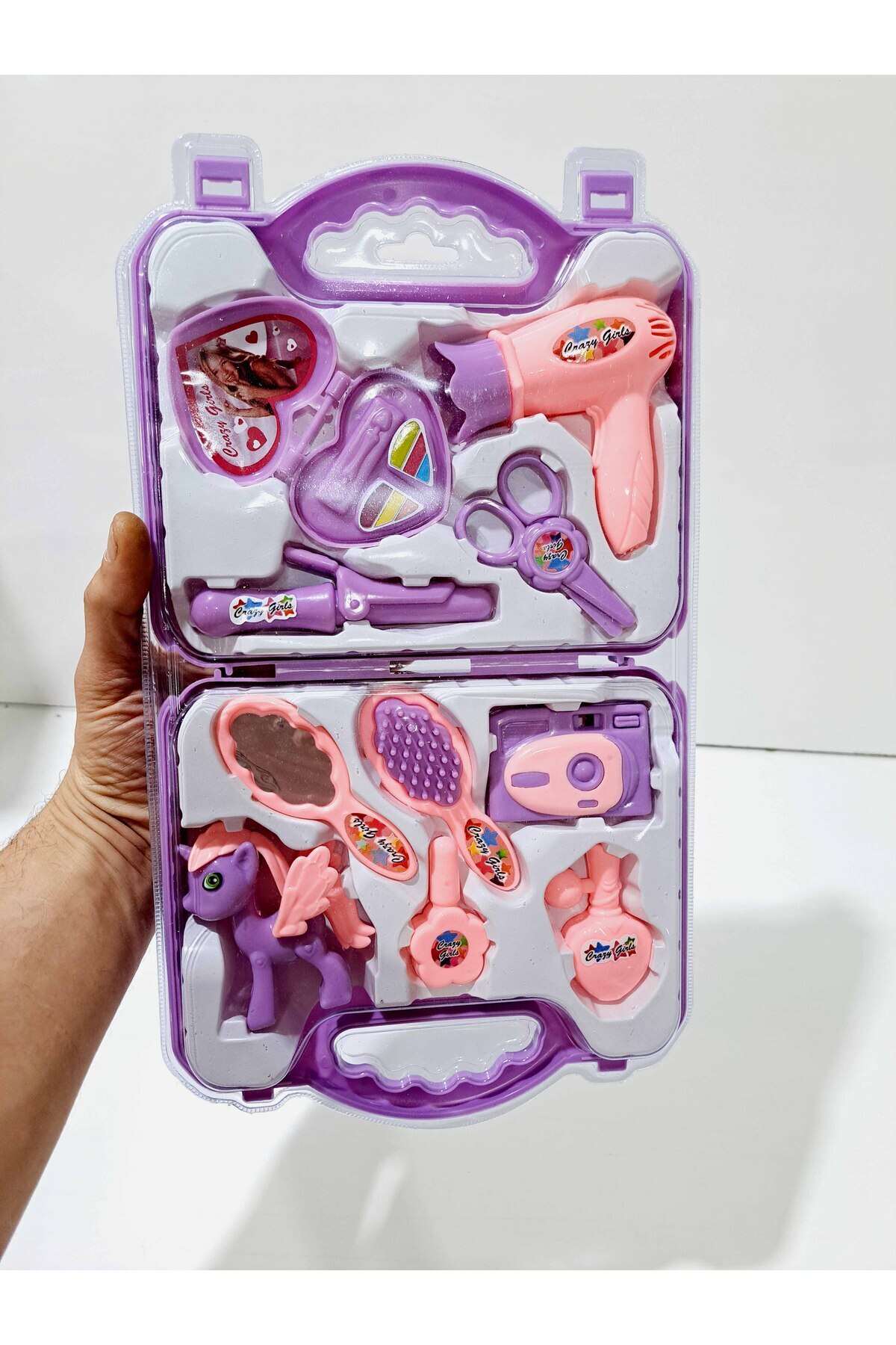 ALYTOYS Oyuncak Çantalı Güzellik Seti Kız Çocuk Oyuncakları Fön Makas Foto Ayna Parfüm Maşa 11parça 24x40cm fotoğrafı 2 (önizleme)