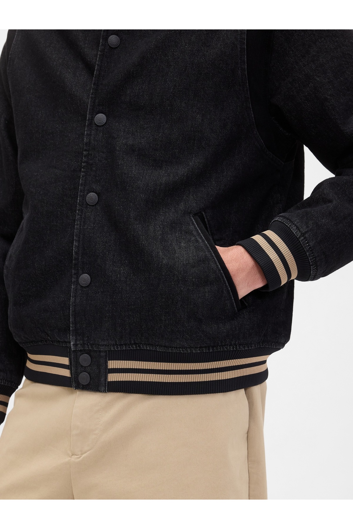 GAP  Erkek Siyah Oversized Varsity Denim Ceket - Görsel 3