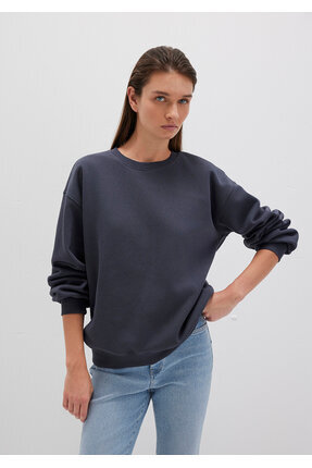 Mavi Bisiklet Yaka Lacivert Basic Sweatshirt 1610198-70726