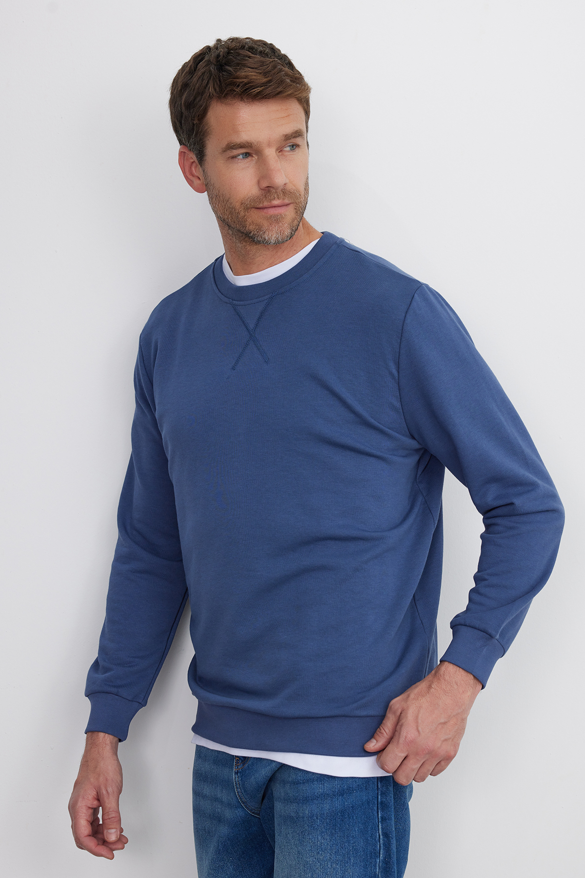 Tudors Unisex Relax Fit Rahat Kesim %100 Pamuk 3 İplik Basic İndigo Bisiklet Yaka Sweatshirt görsel 5